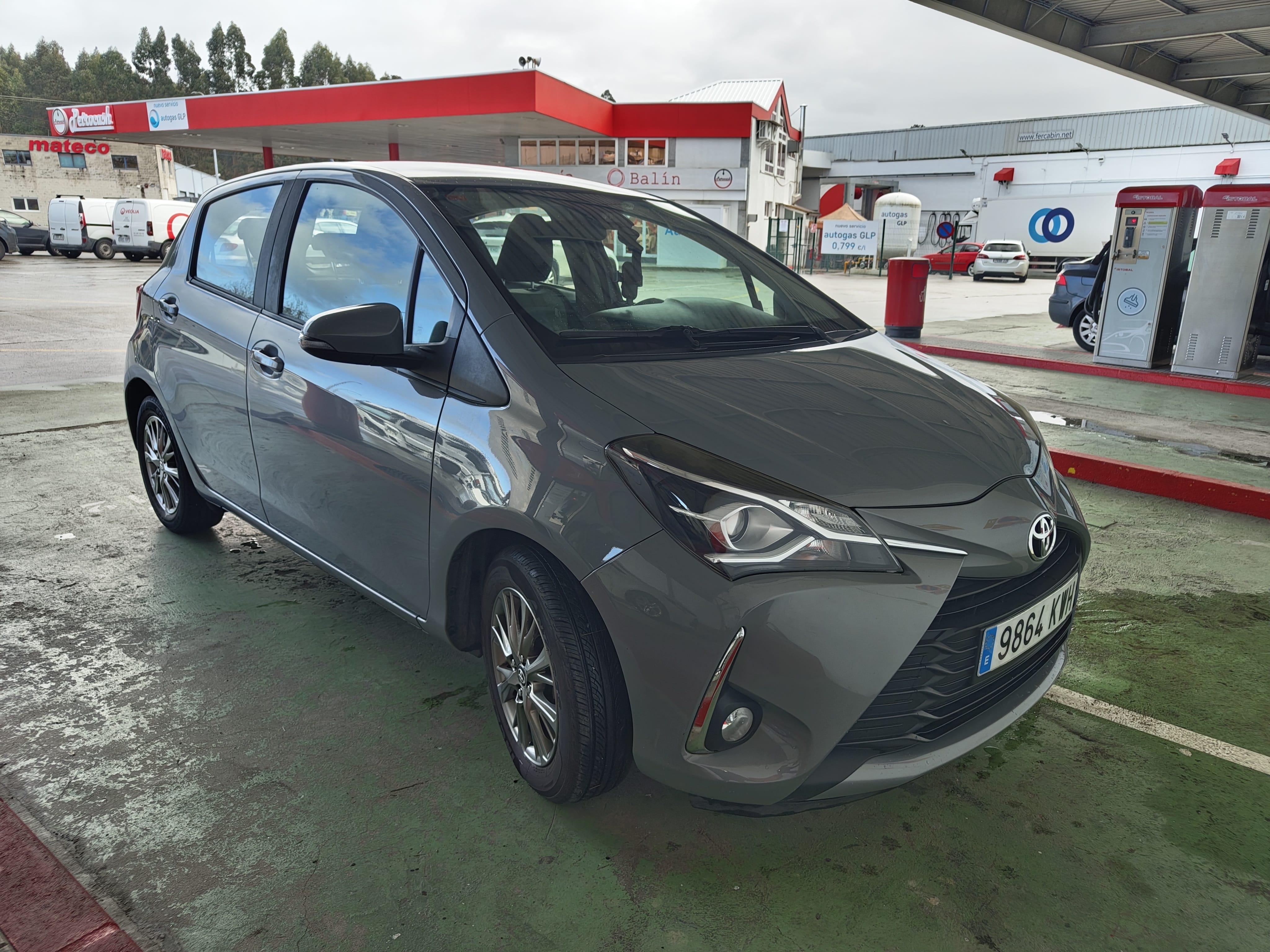 Toyota Yaris con Dashcam