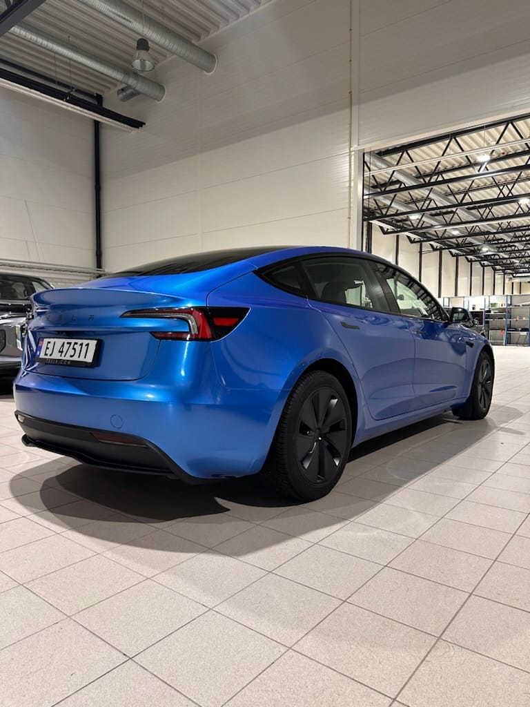 Tesla Model 3 Long Range med Ryggekamera