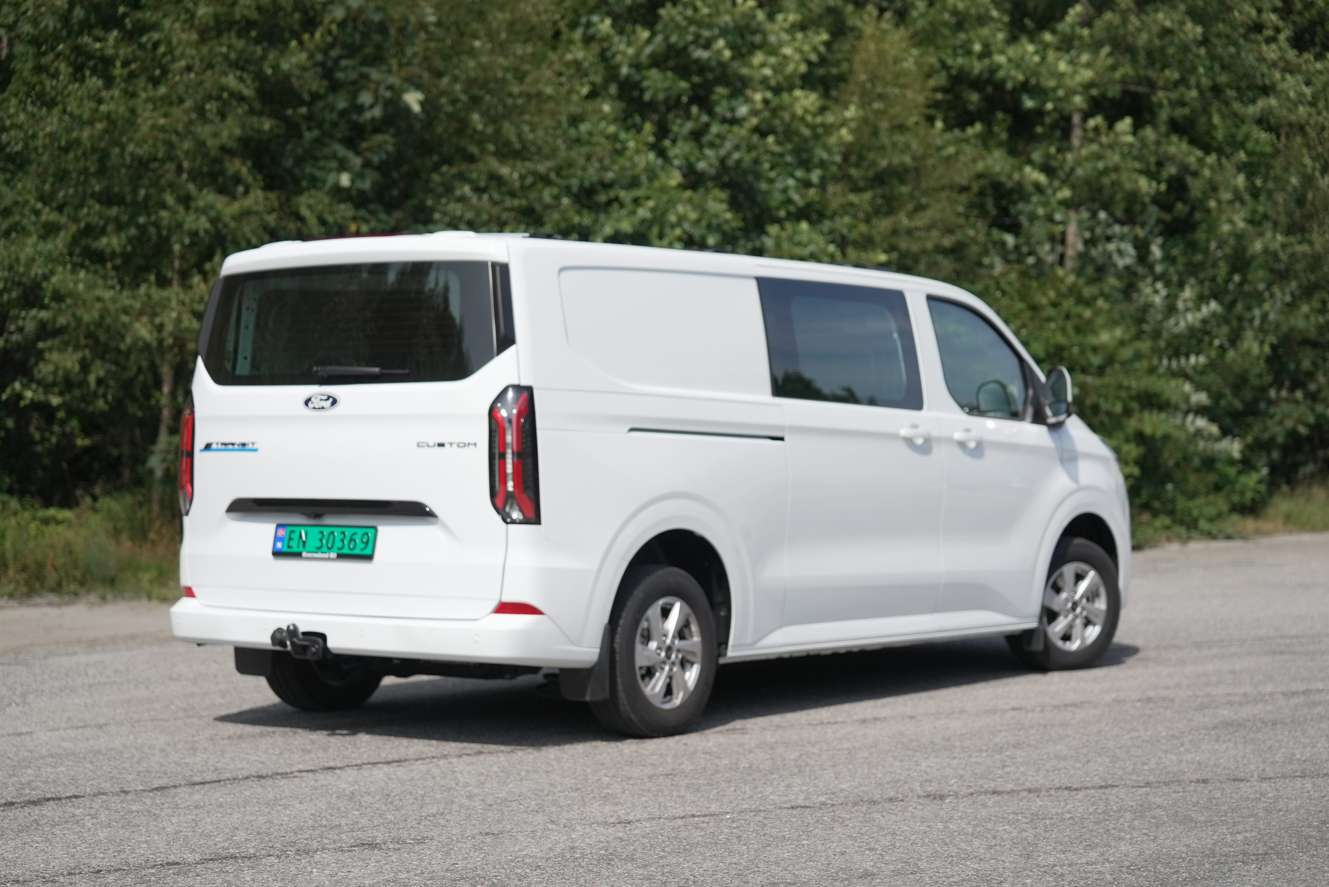 Ford Transit Custom Varebil med GPS