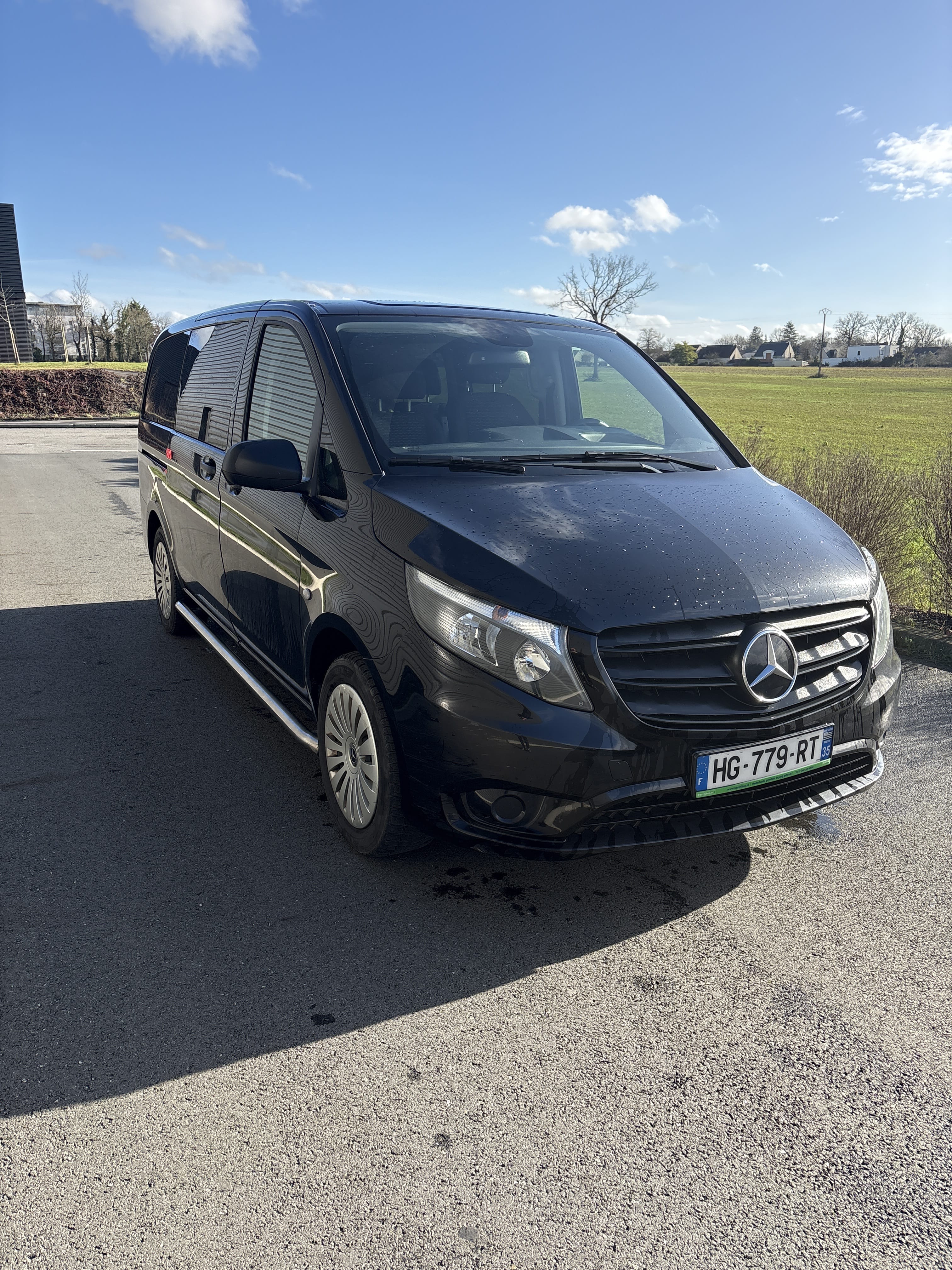 Mercedes-Benz Vito Tourer, 2022, Diesel, automatique, 9 places et plus