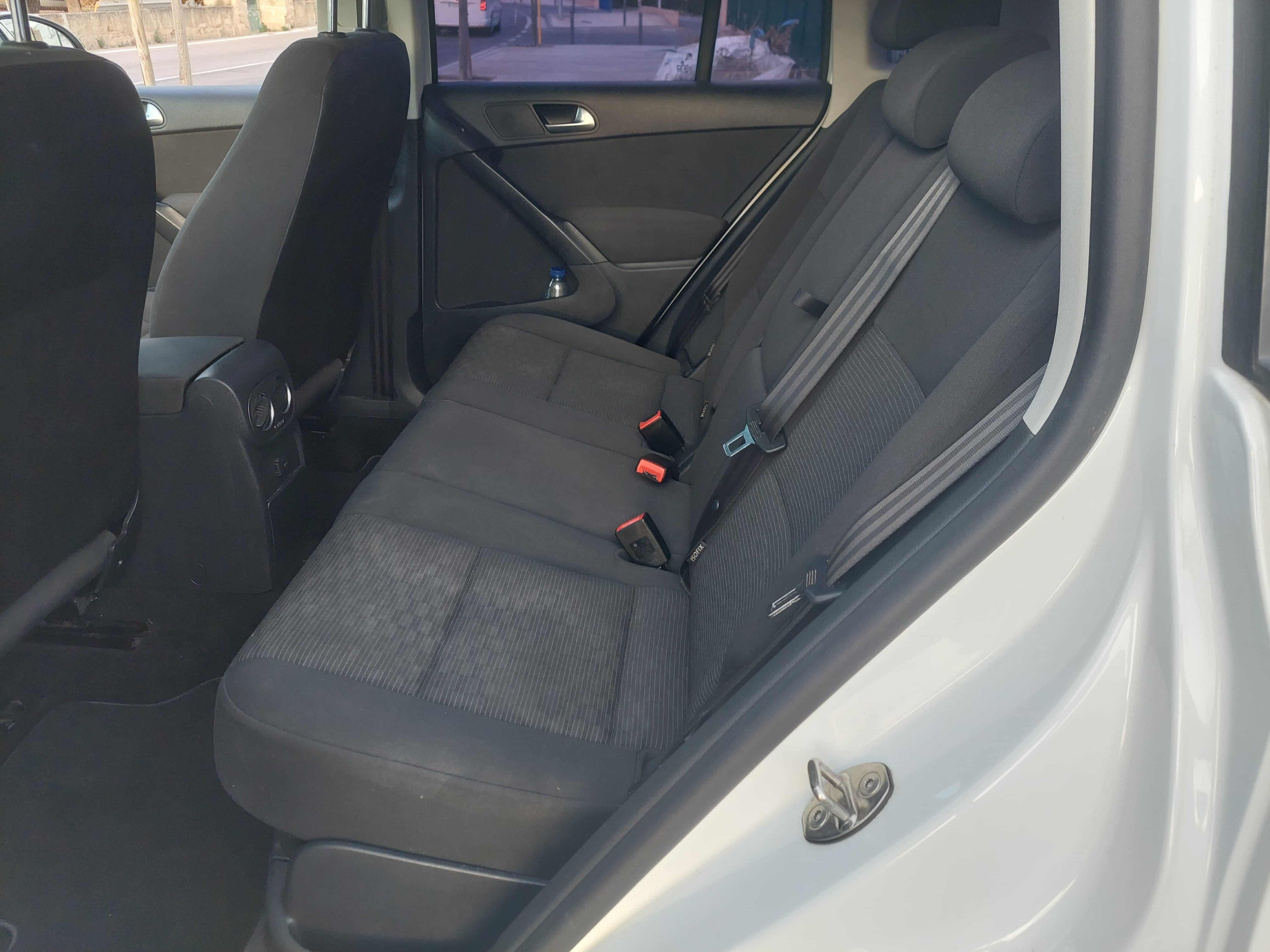 Volkswagen Tiguan con Entrada de Audio/iPod