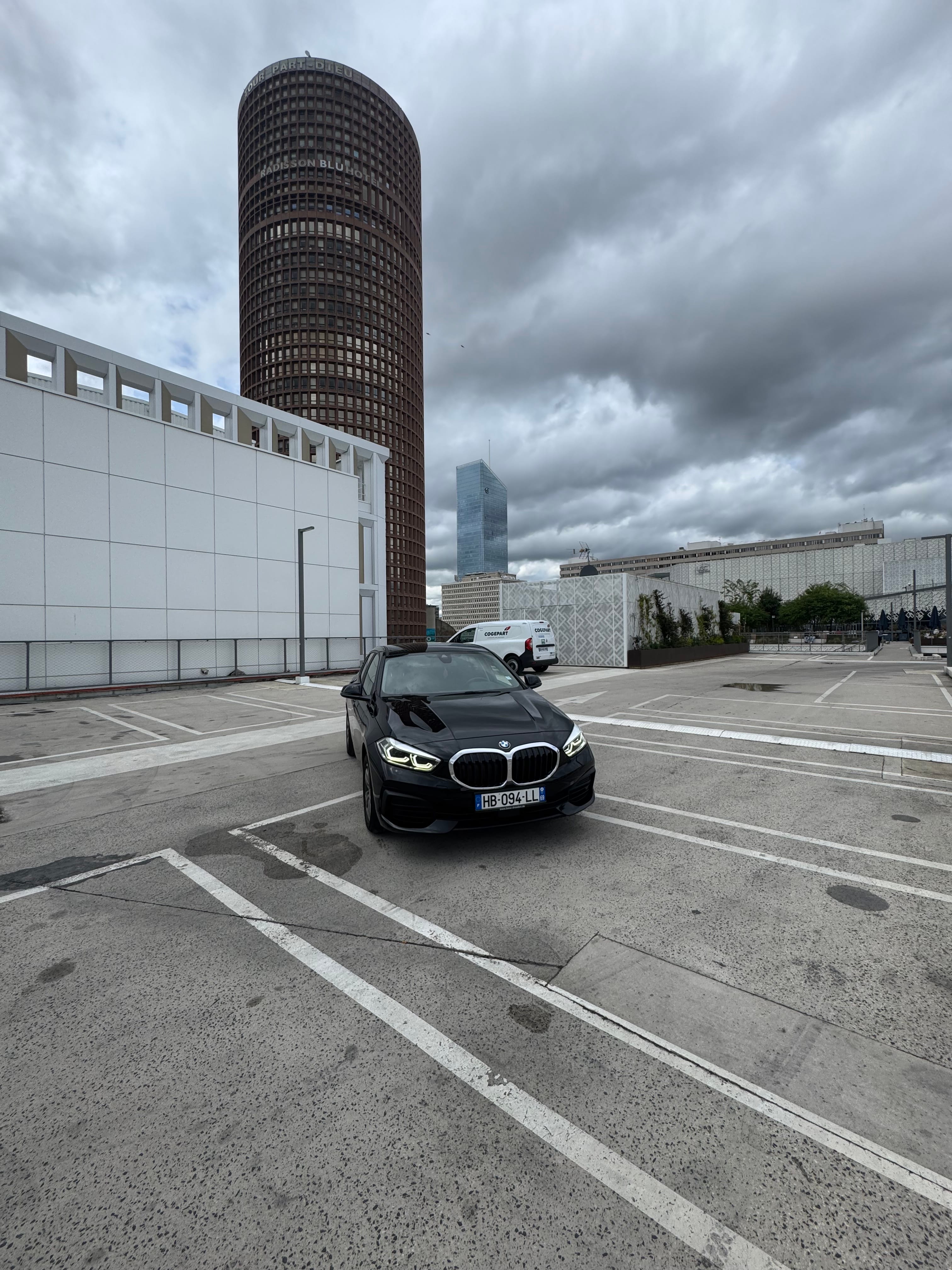 BMW Série 1, 2020, Essence 95, automatique