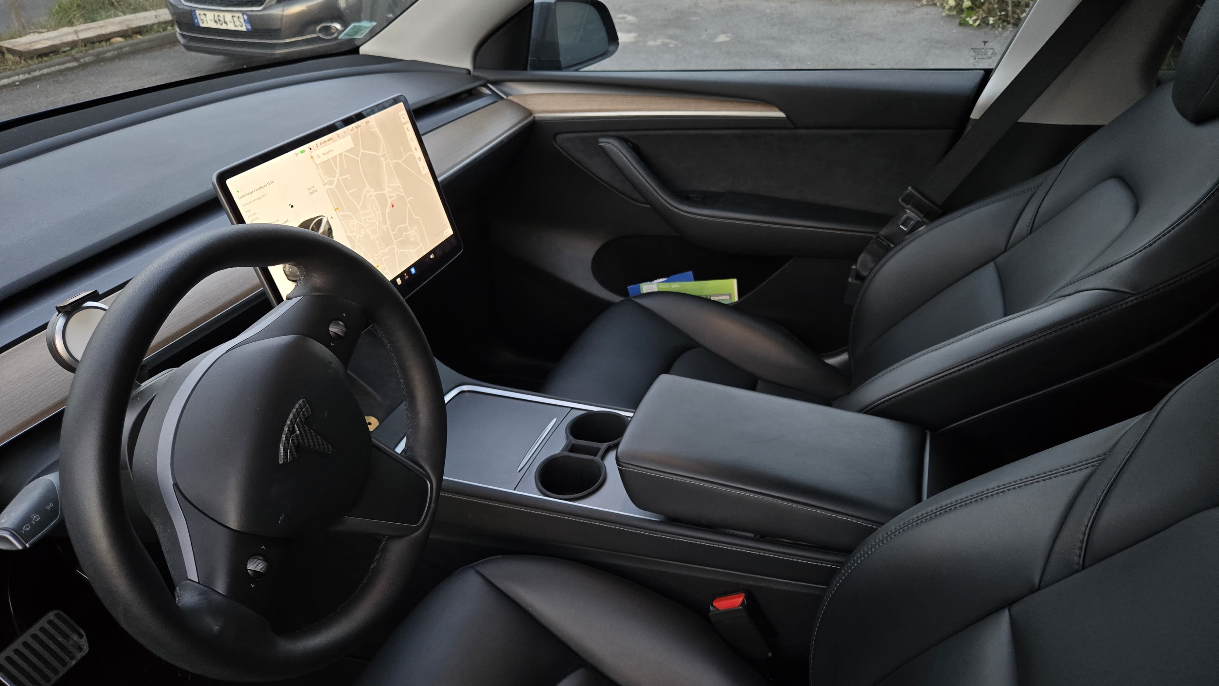 Tesla Model Y Long Range avec GPS