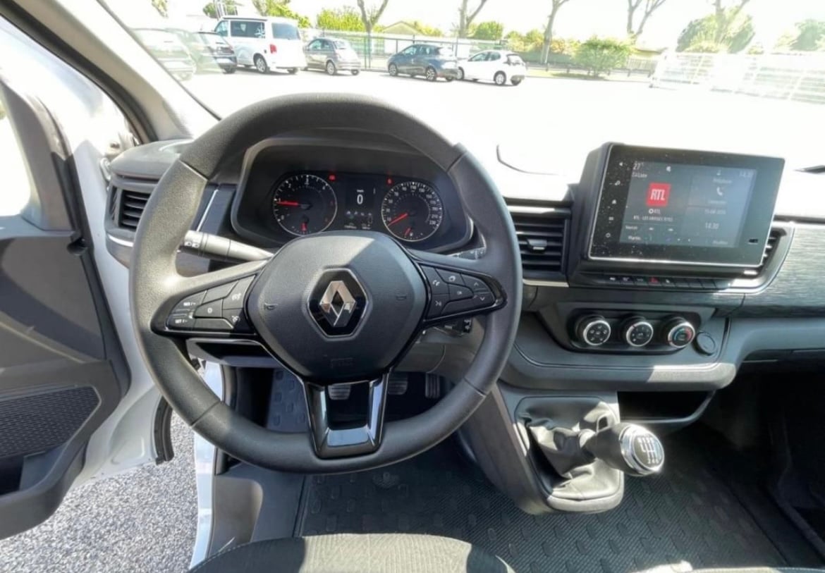 Renault Trafic 2.0 avec GPS