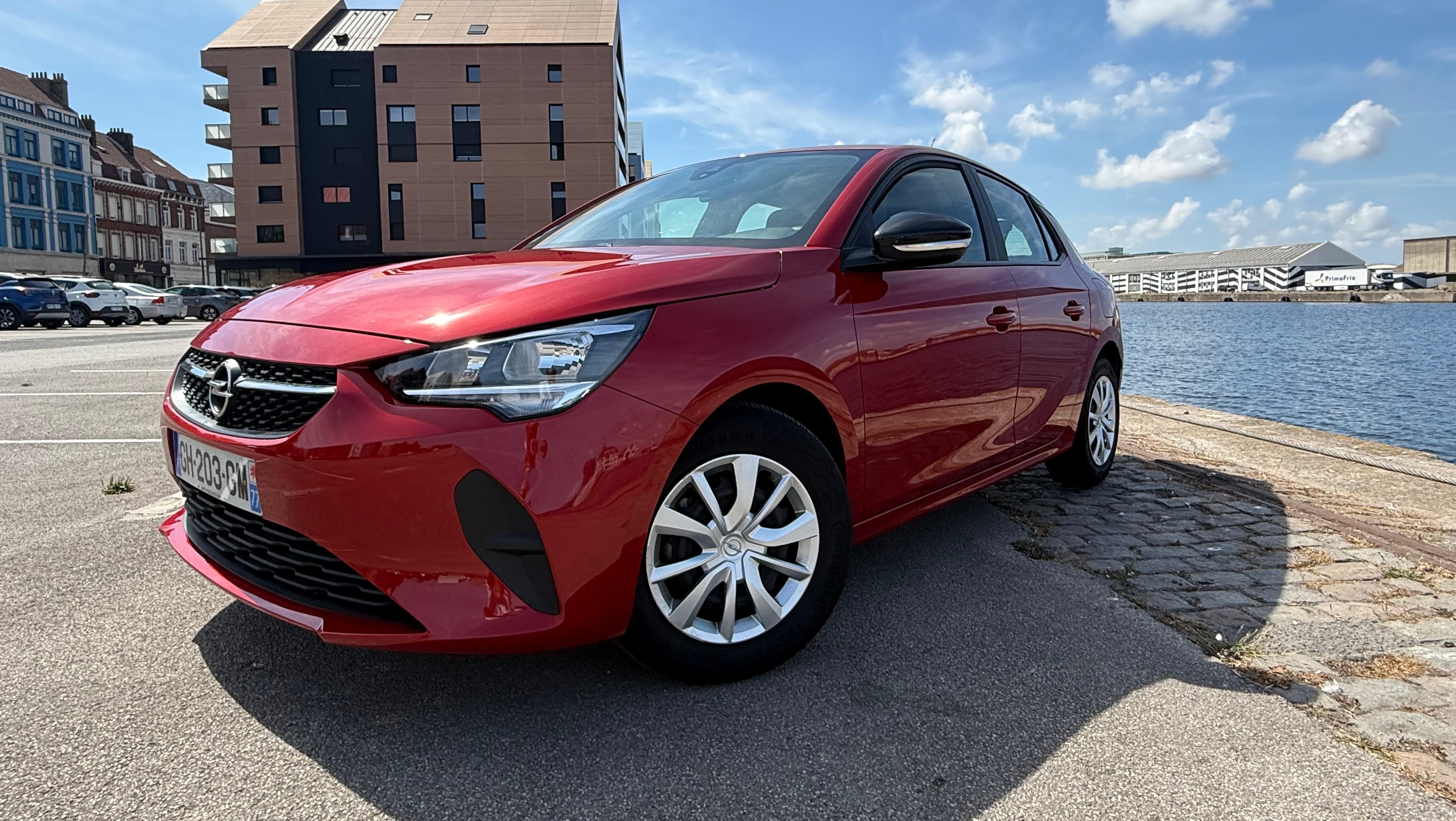 Opel Corsa avec GPS