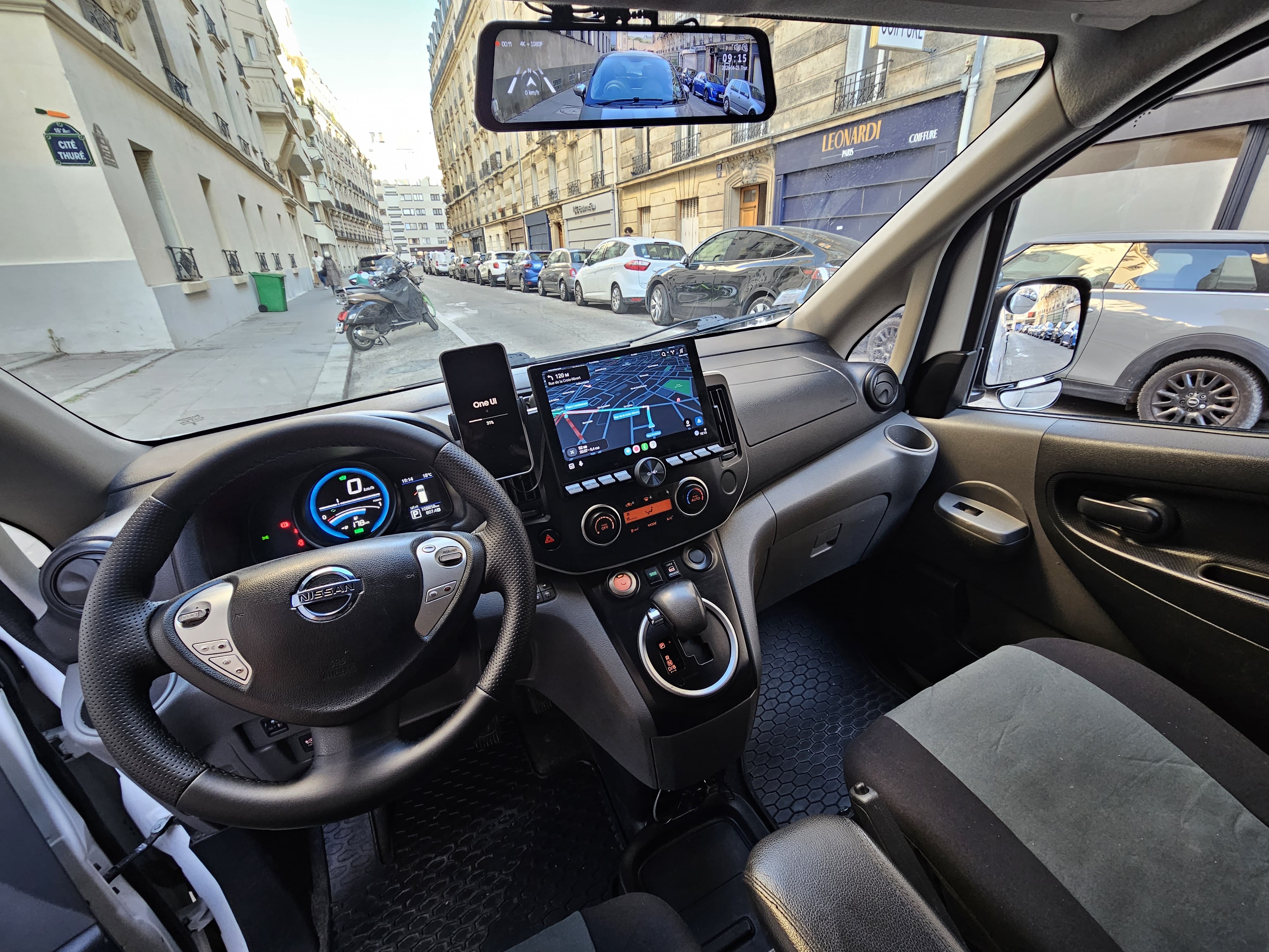 Nissan e-NV200 Fourgon avec GPS
