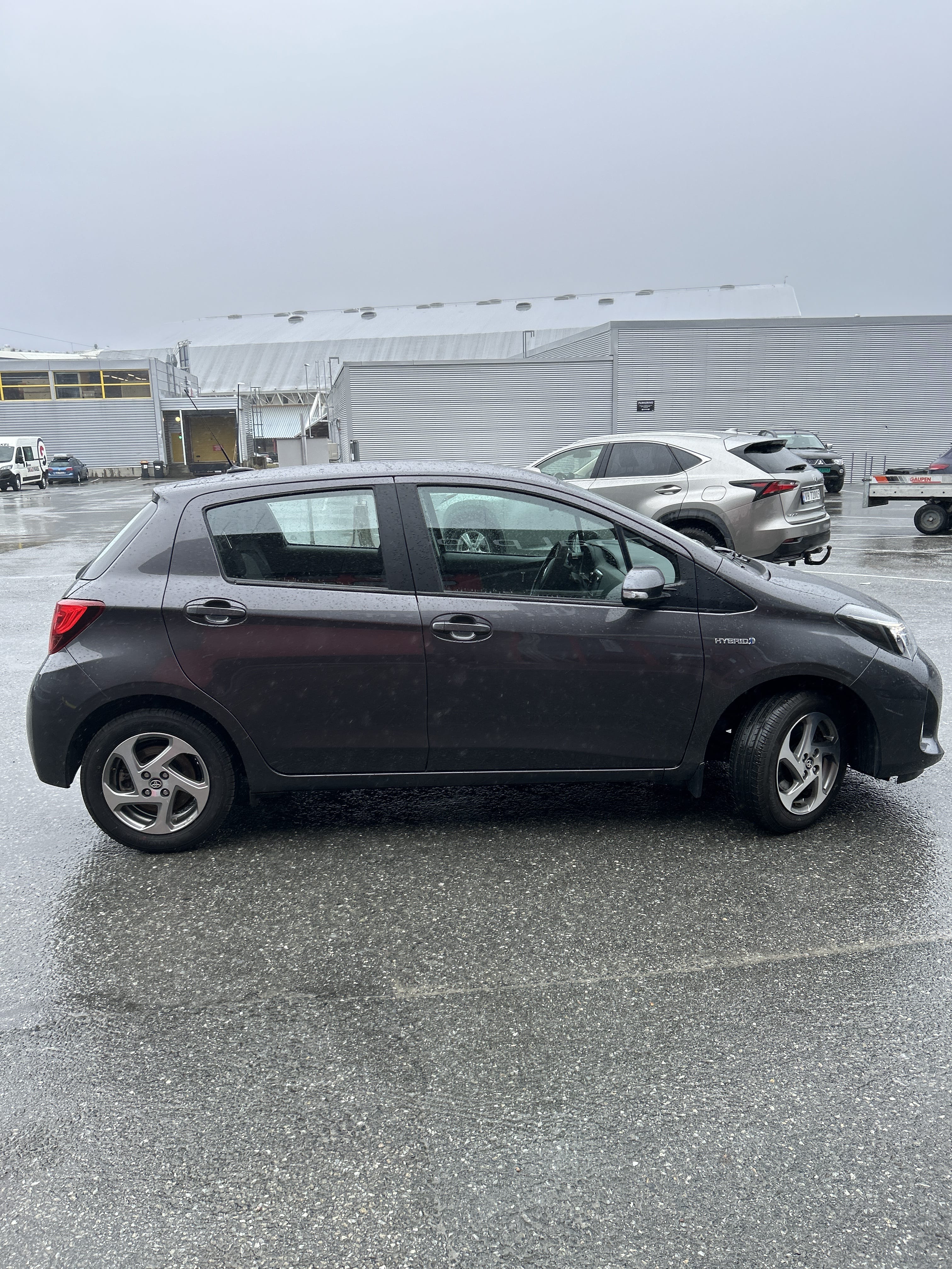Toyota Yaris Hybrid met Airco