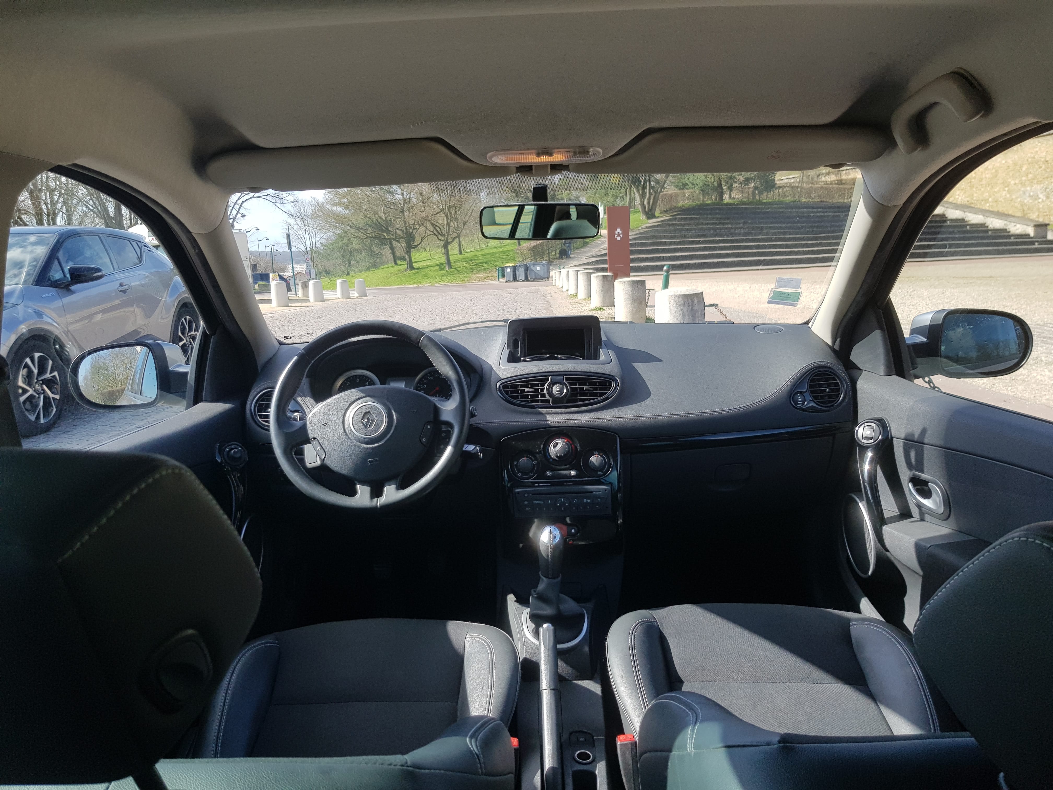 Renault Clio Estate 1.5dci avec Entrée audio / iPod