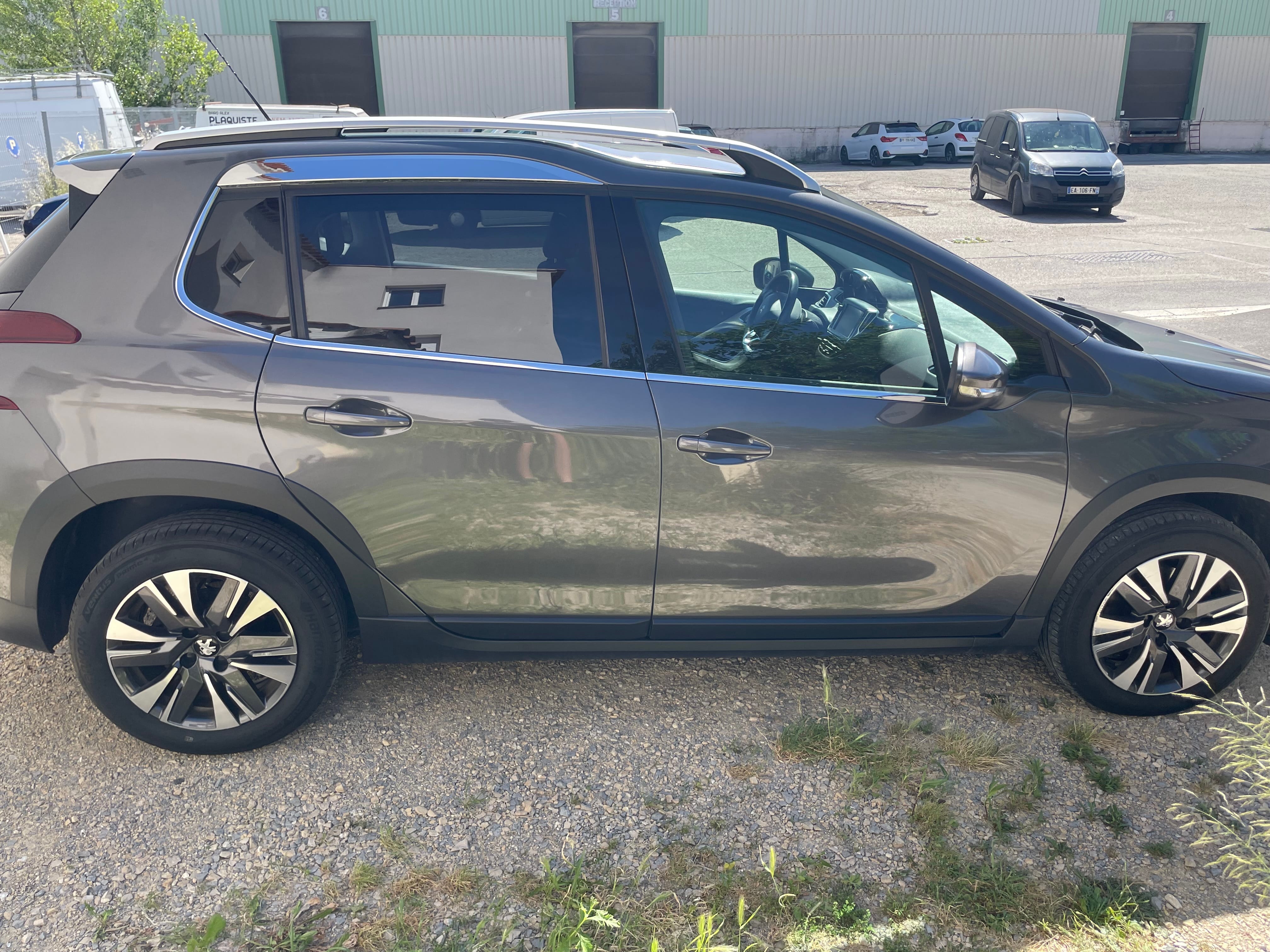 Peugeot 2008 avec Climatisation