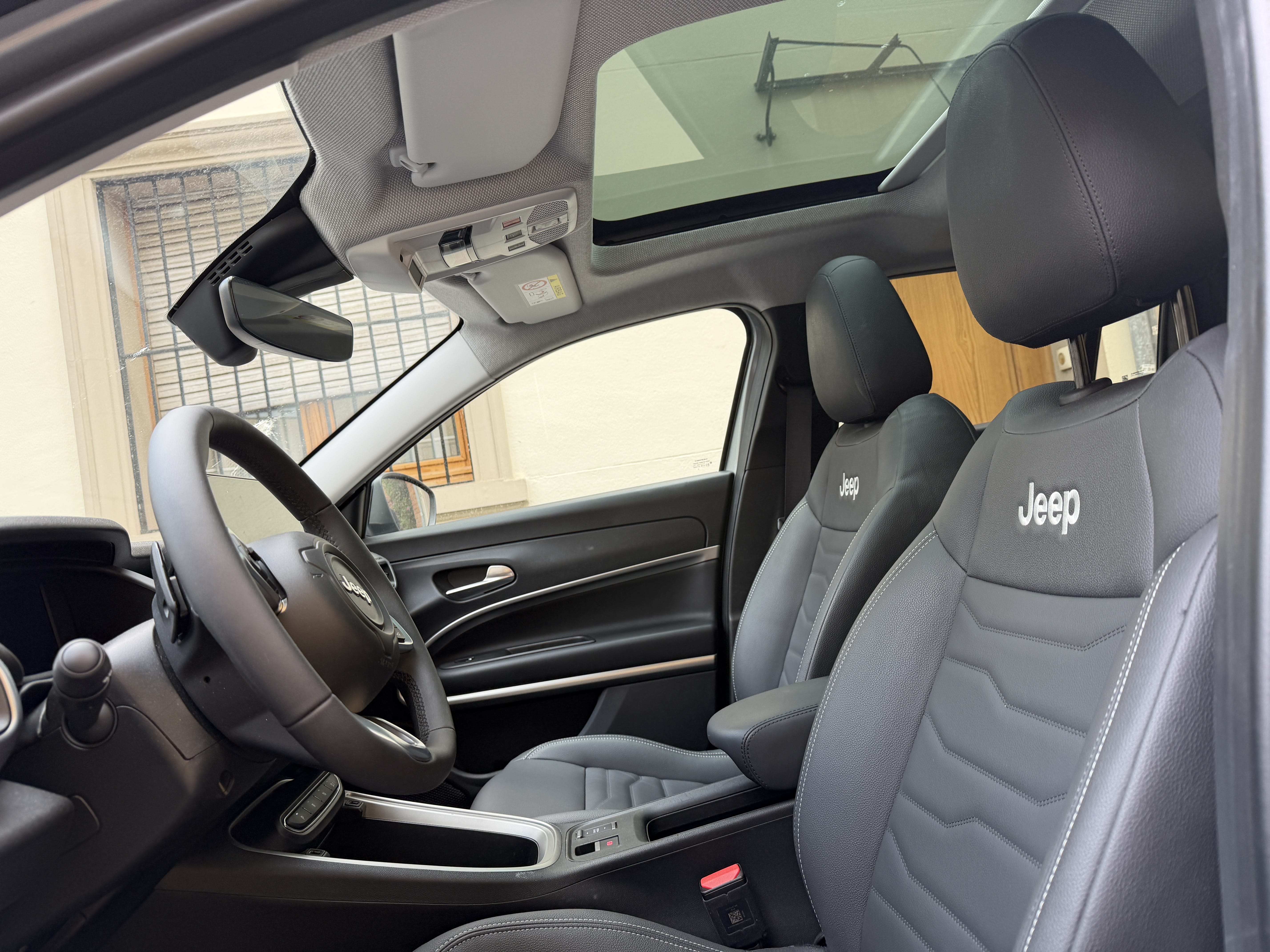 Jeep Avenger avec Régulateur de vitesse