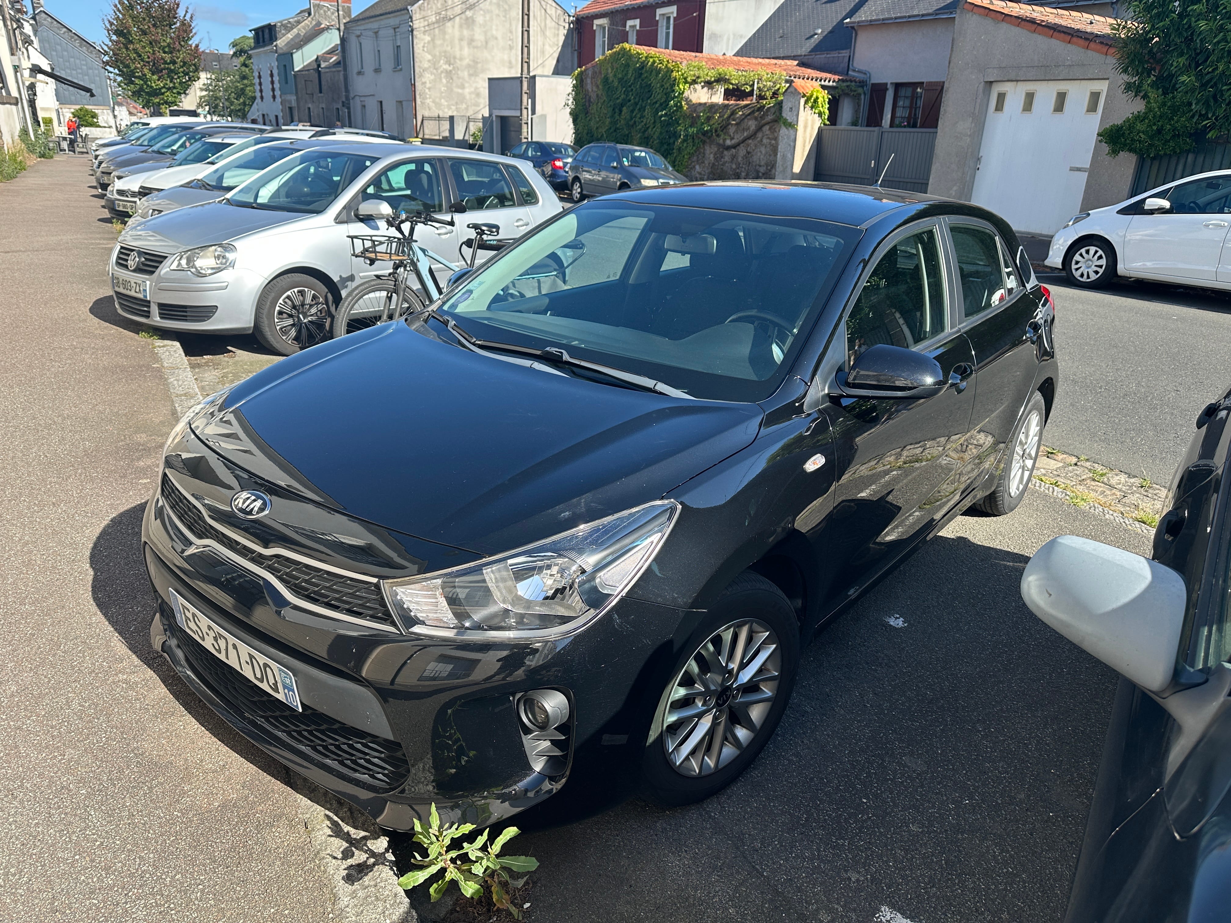 Kia Rio MPI 100 avec Régulateur de vitesse