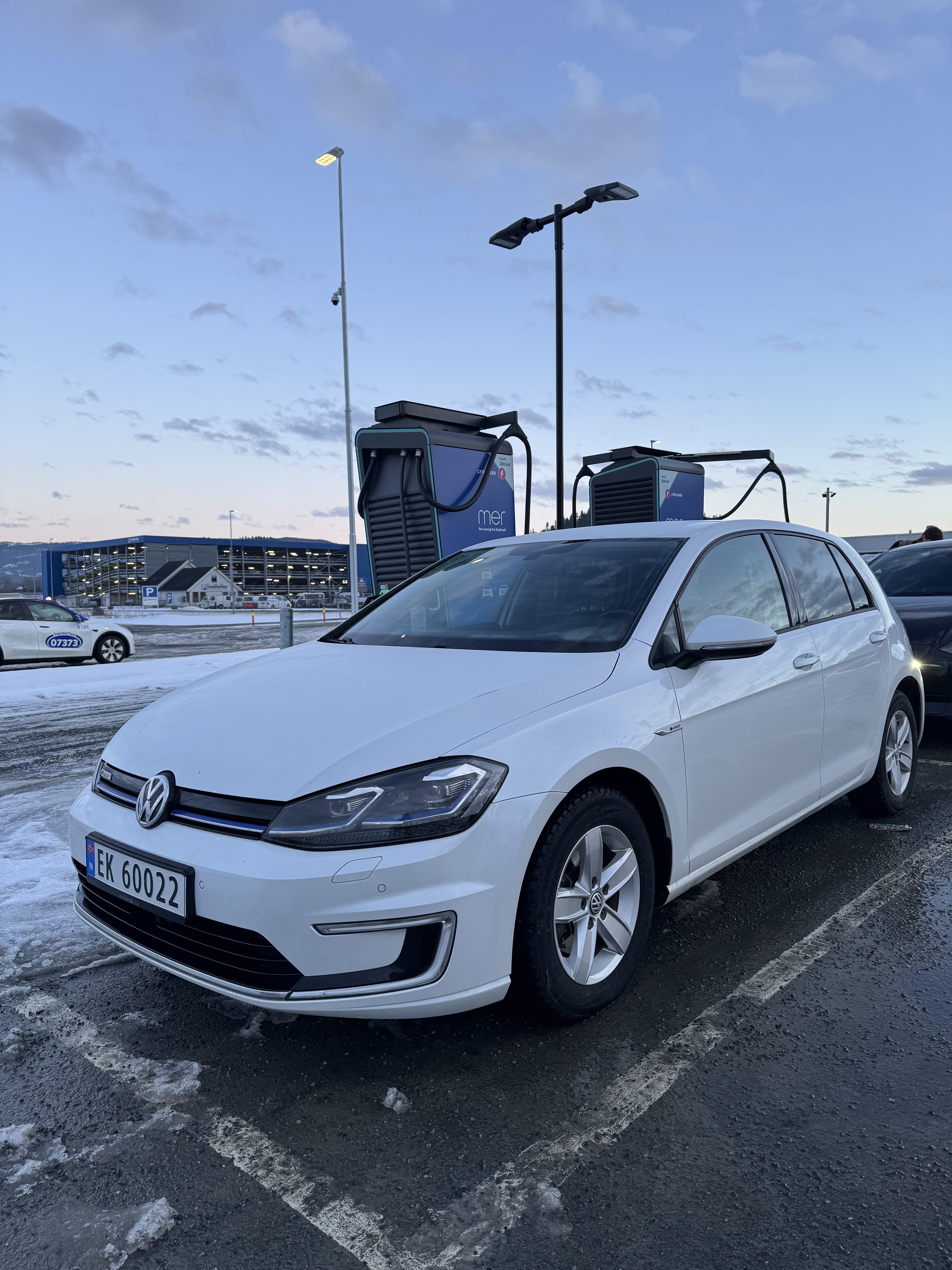 Volkswagen e-Golf, 2017, Elektrisk, automatisk