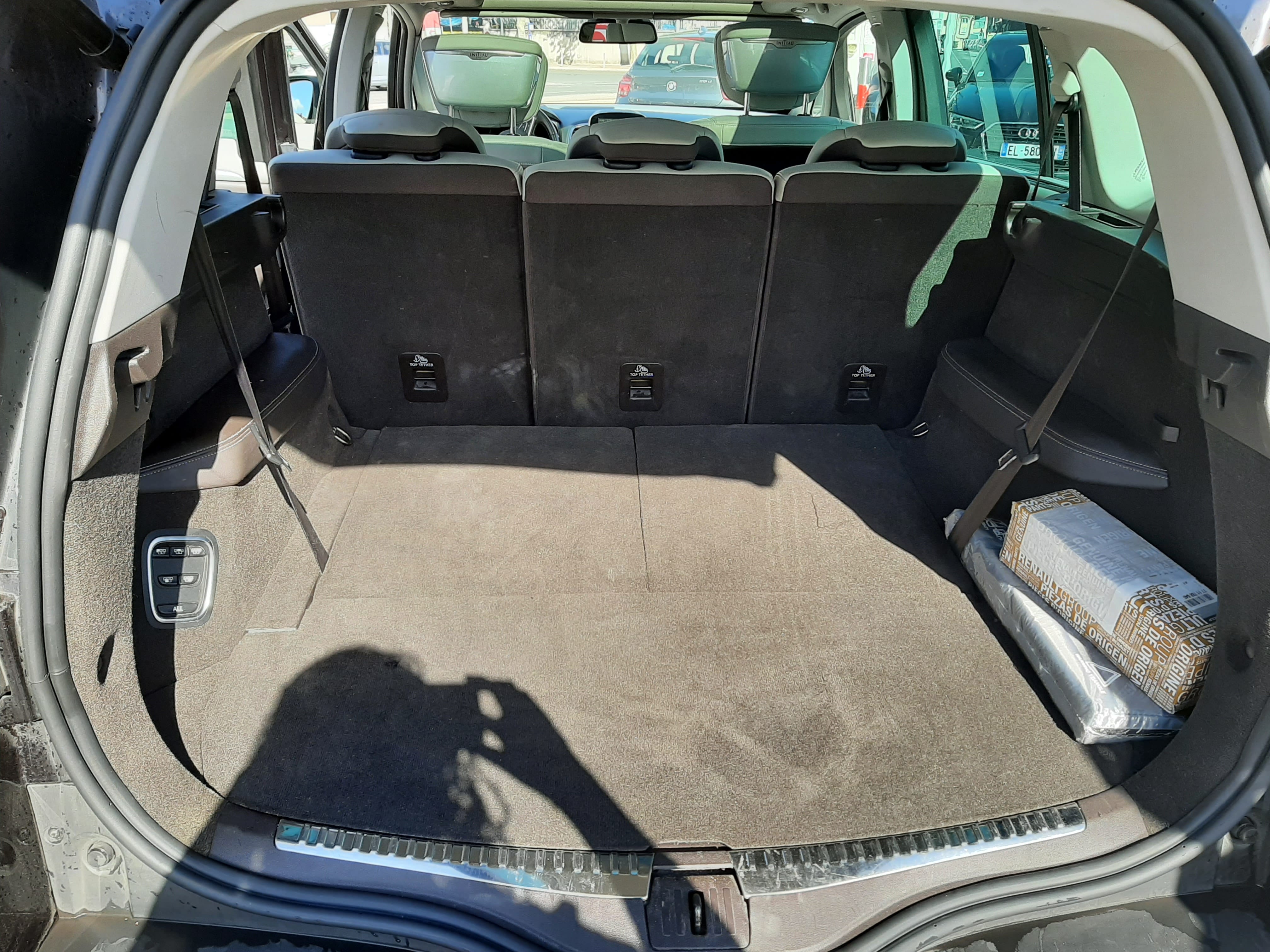 Renault Espace mit Audio-/iPod-Zugang