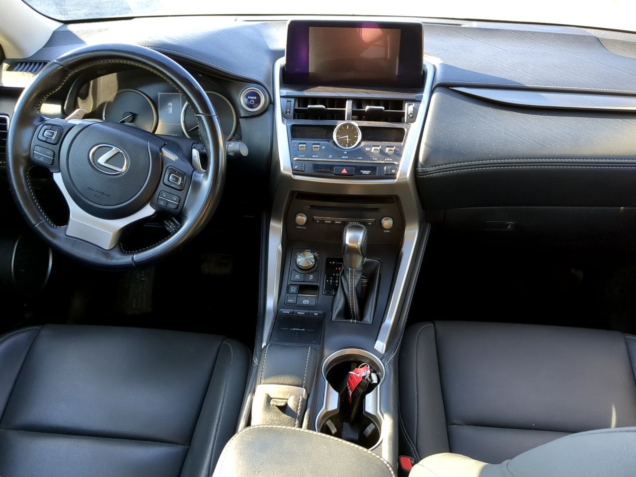 Lexus NX 300h