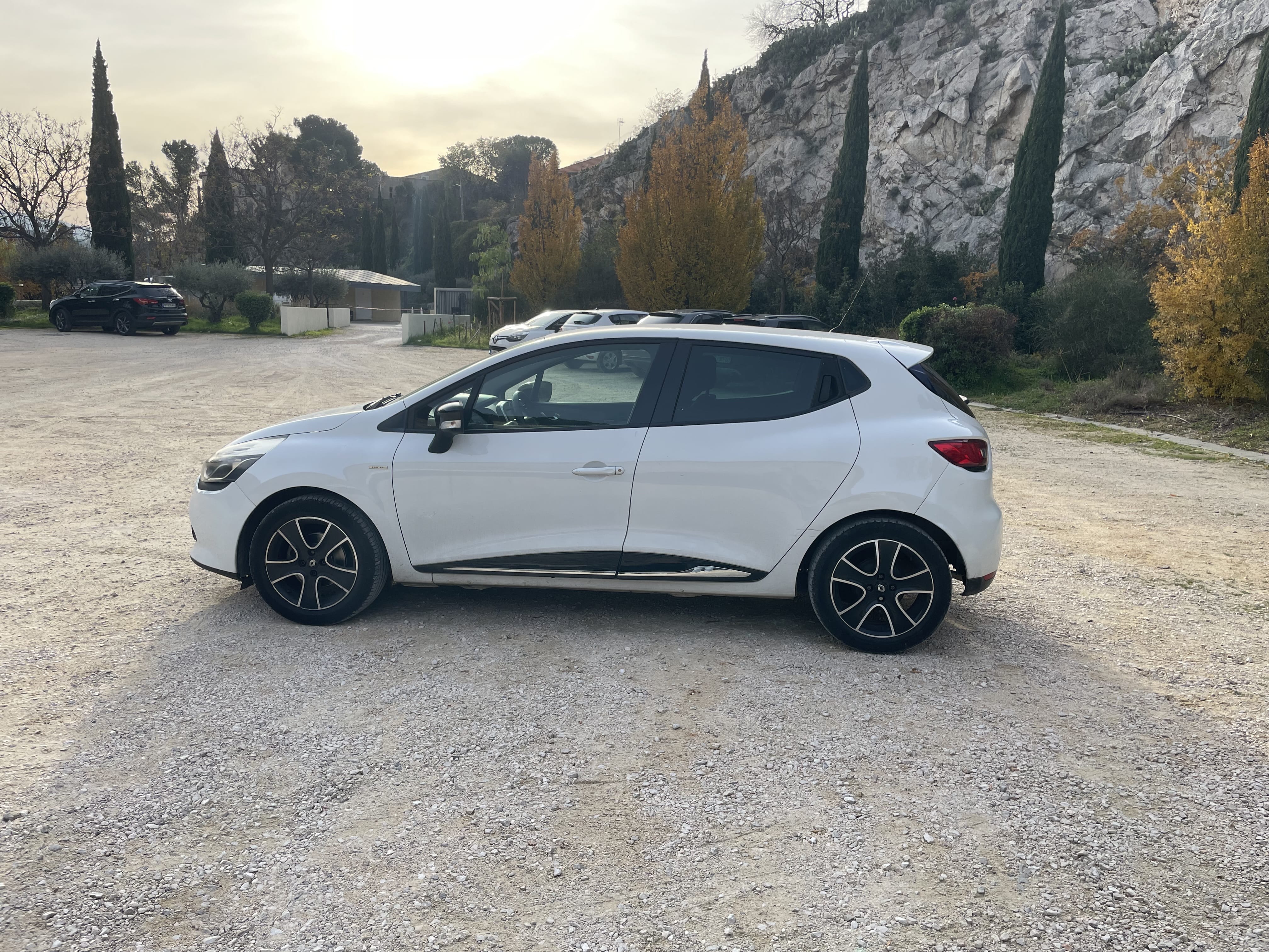 Renault Clio avec Climatisation