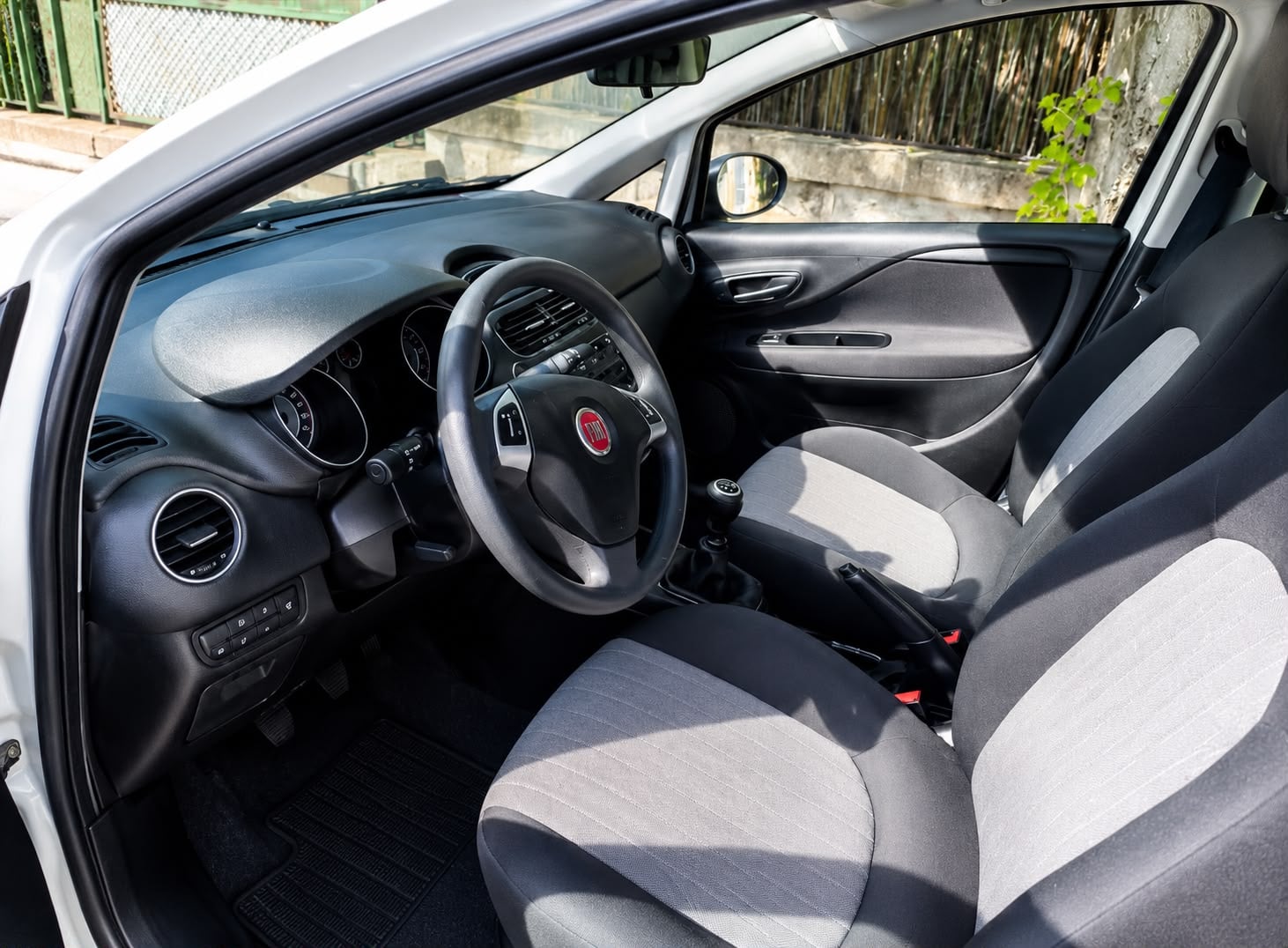 Fiat Punto med Bilradio