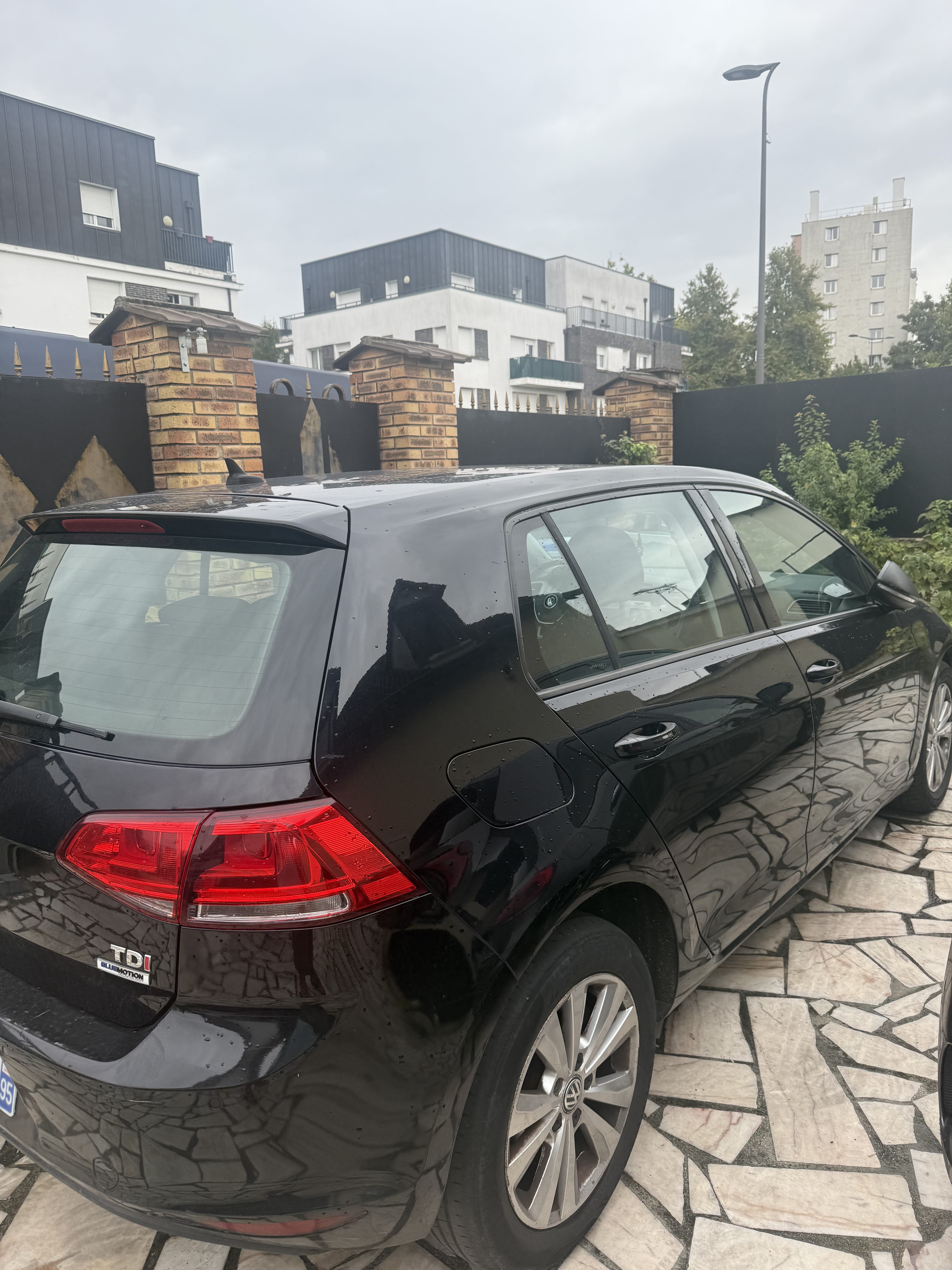 Volkswagen Golf avec GPS