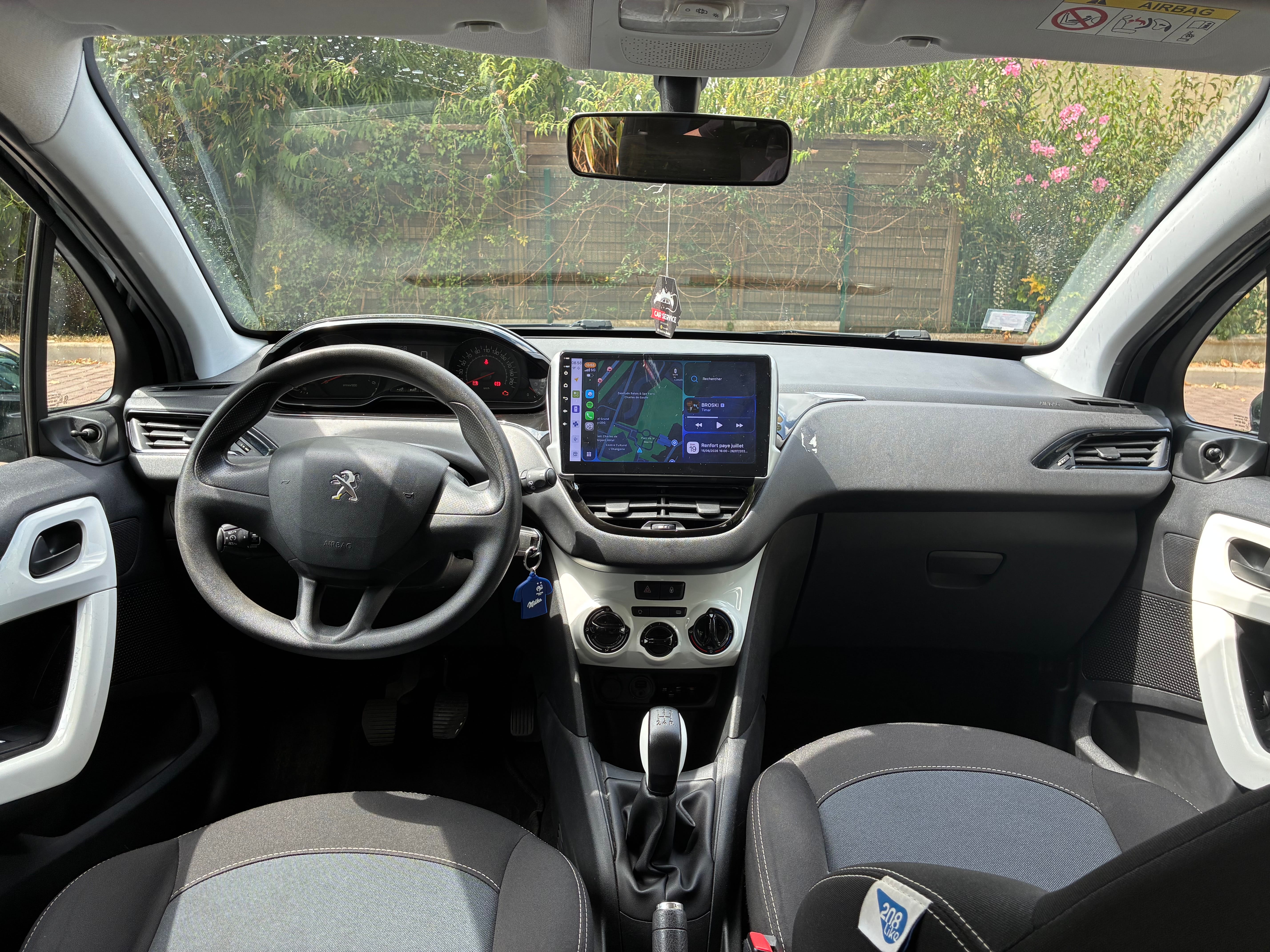 Peugeot 208 avec Régulateur de vitesse