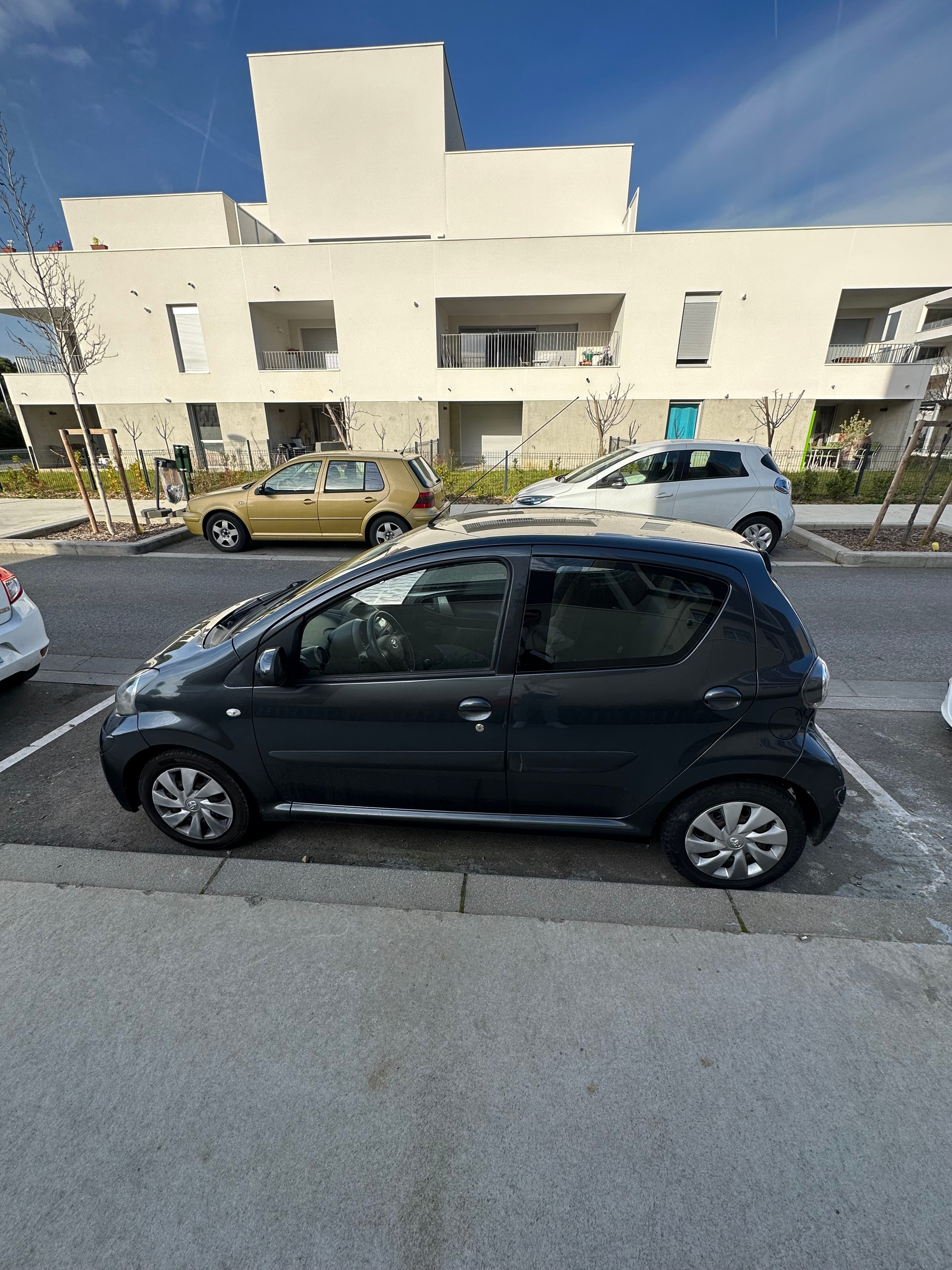 Toyota Aygo CarPlay/Bluetooth/GPS avec Climatisation