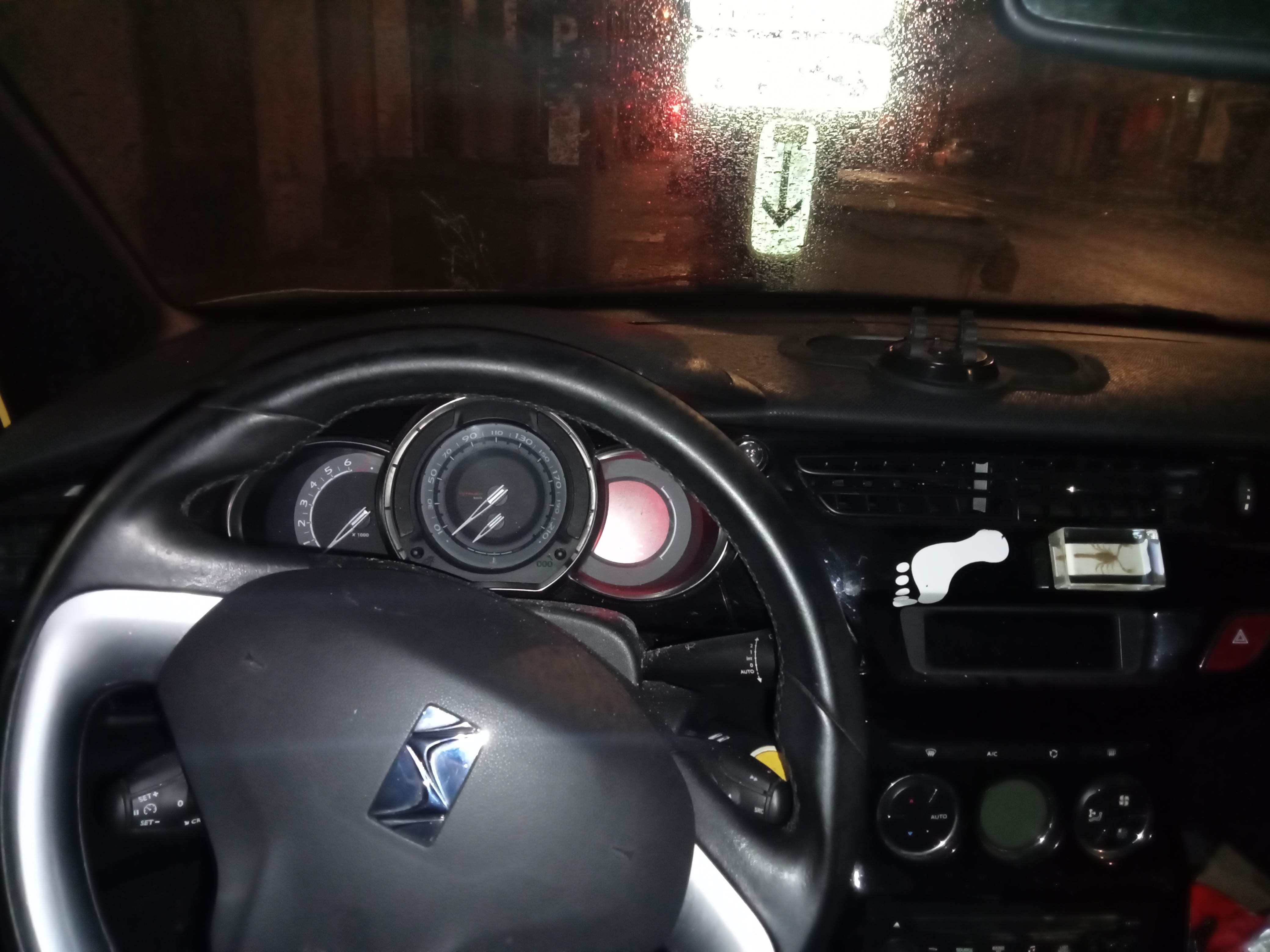 Citroen DS3 avec Porte-vélos