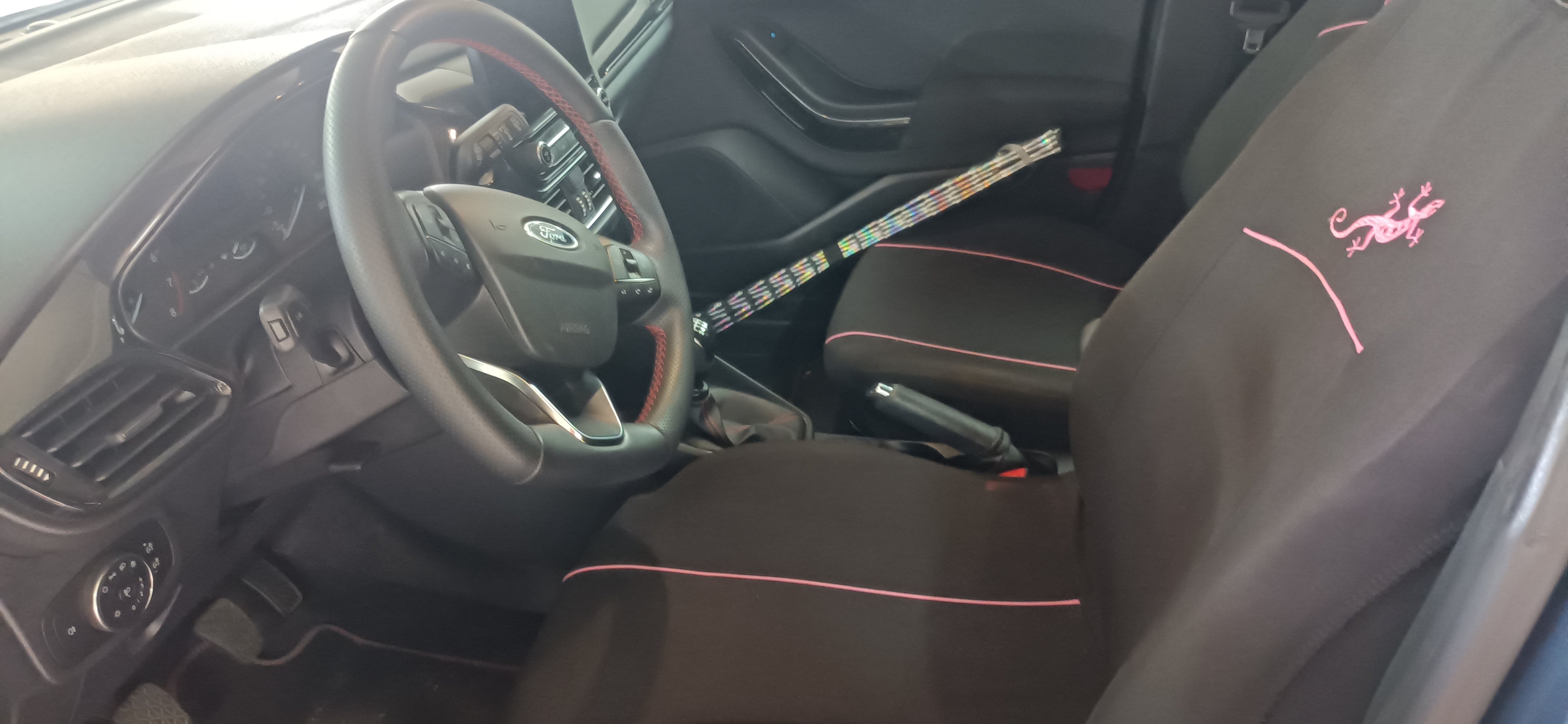 Ford Fiesta avec Régulateur de vitesse