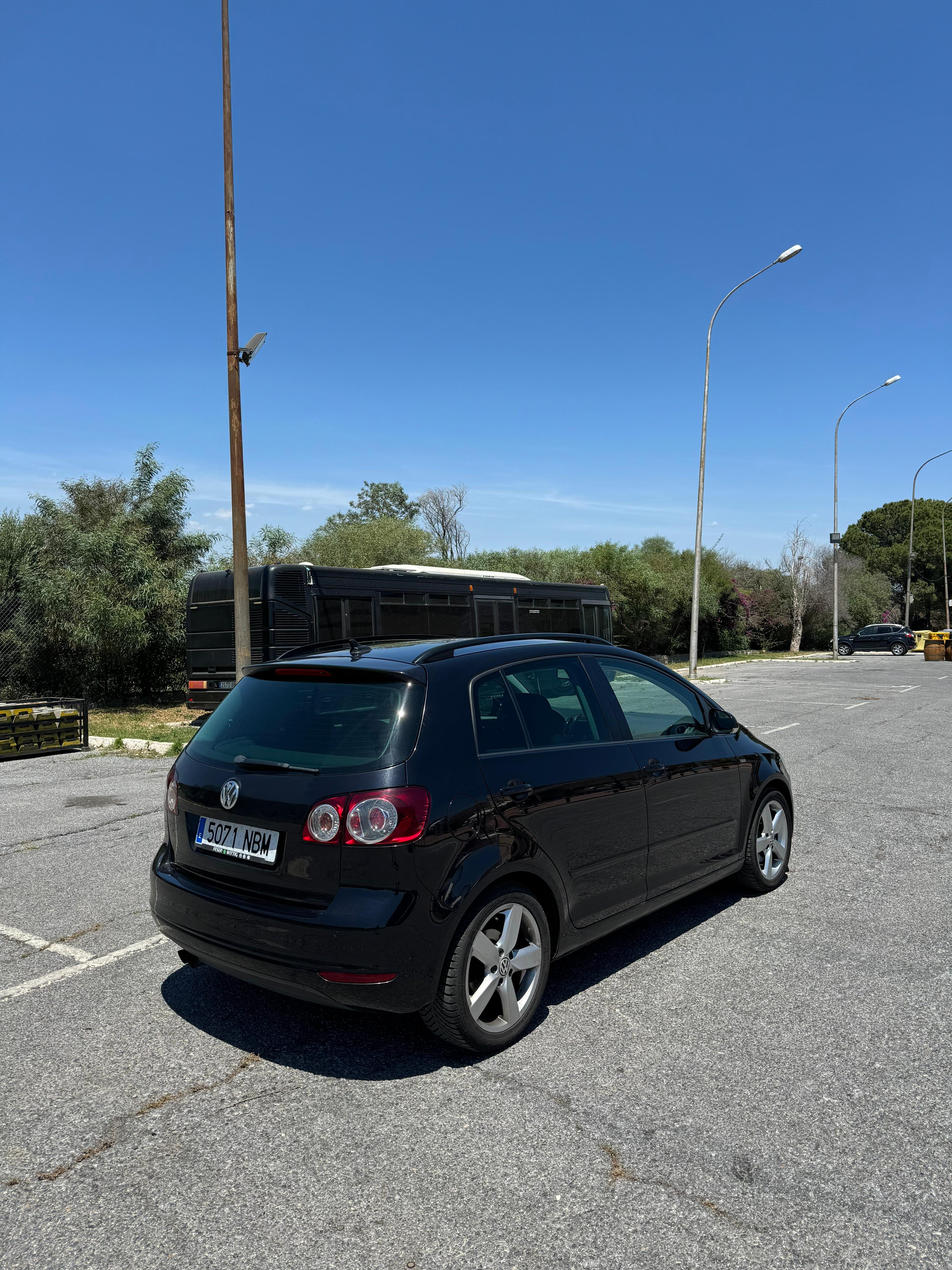 Volkswagen Golf Plus con GPS