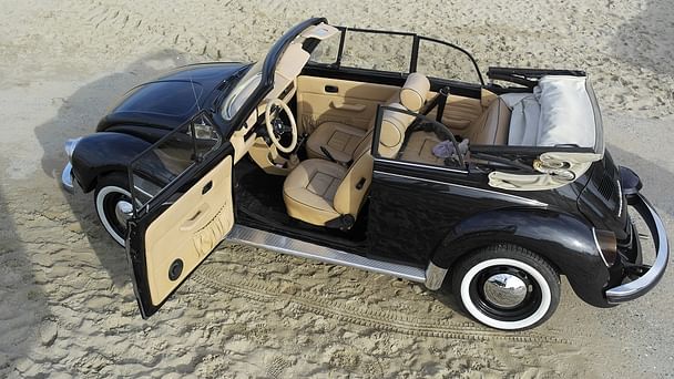 Volkswagen Coccinelle Cabriolet 1303 avec Entrée audio / iPod