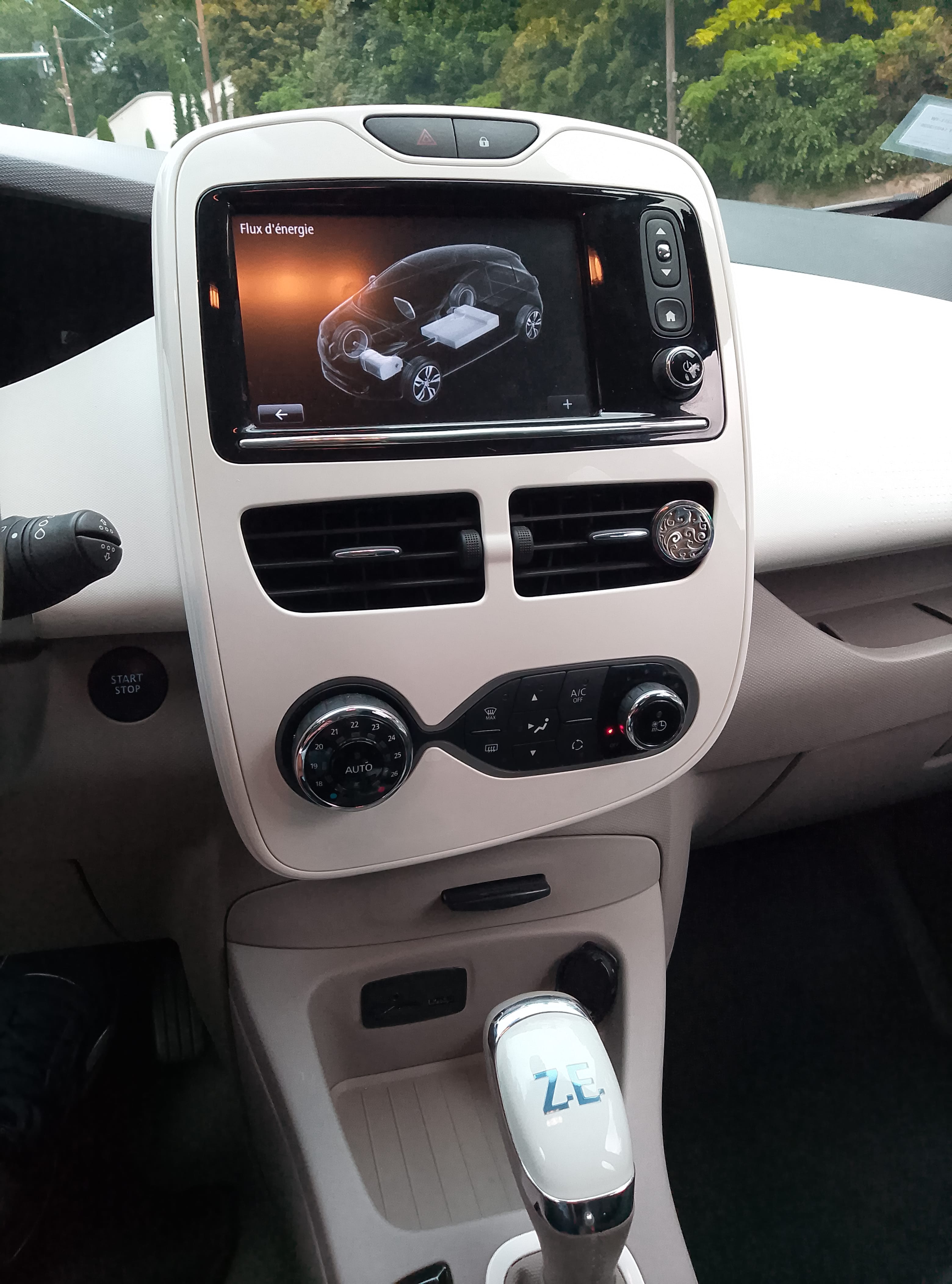 Renault ZOE avec Apple CarPlay