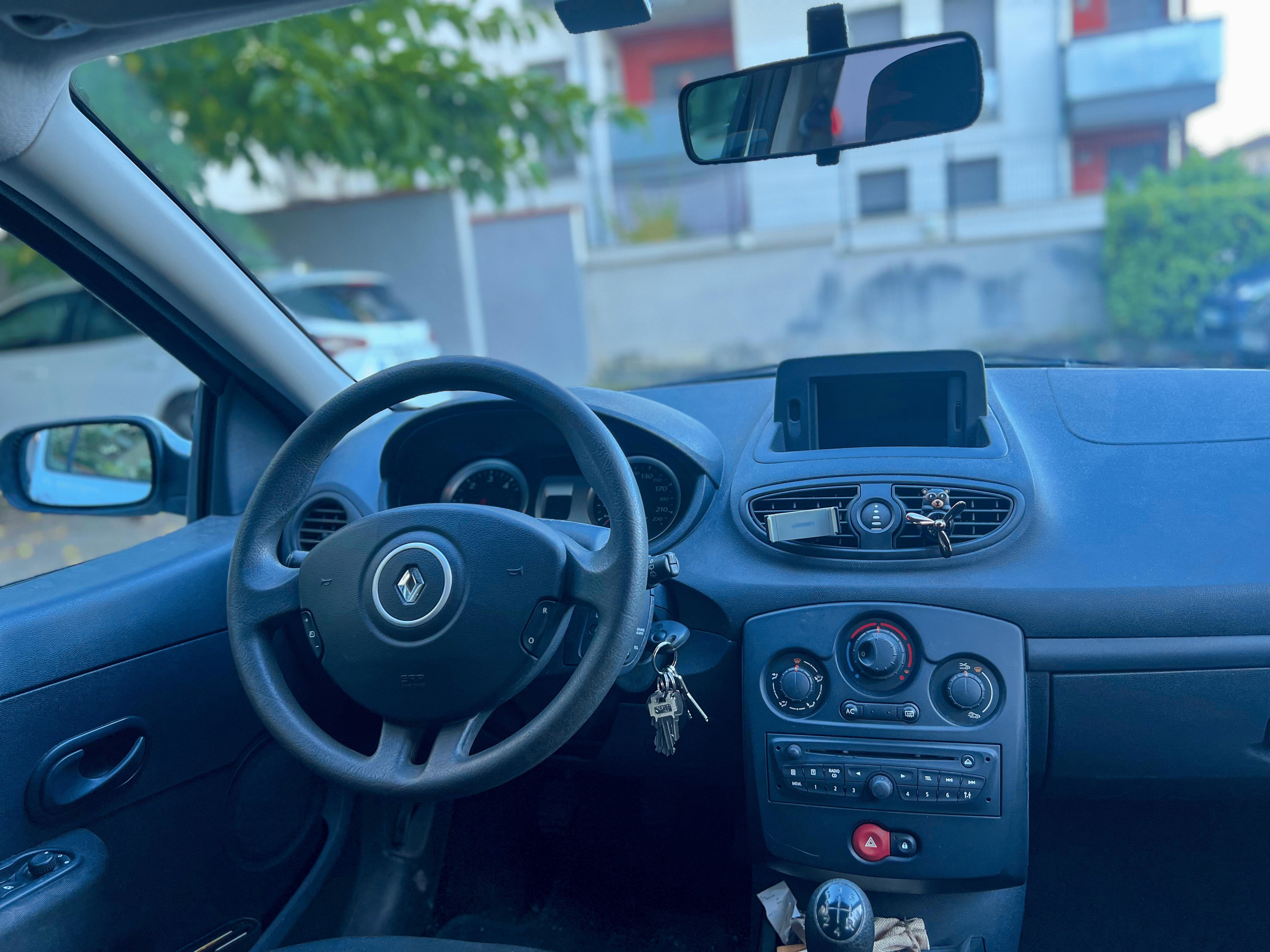 Renault Clio avec Régulateur de vitesse