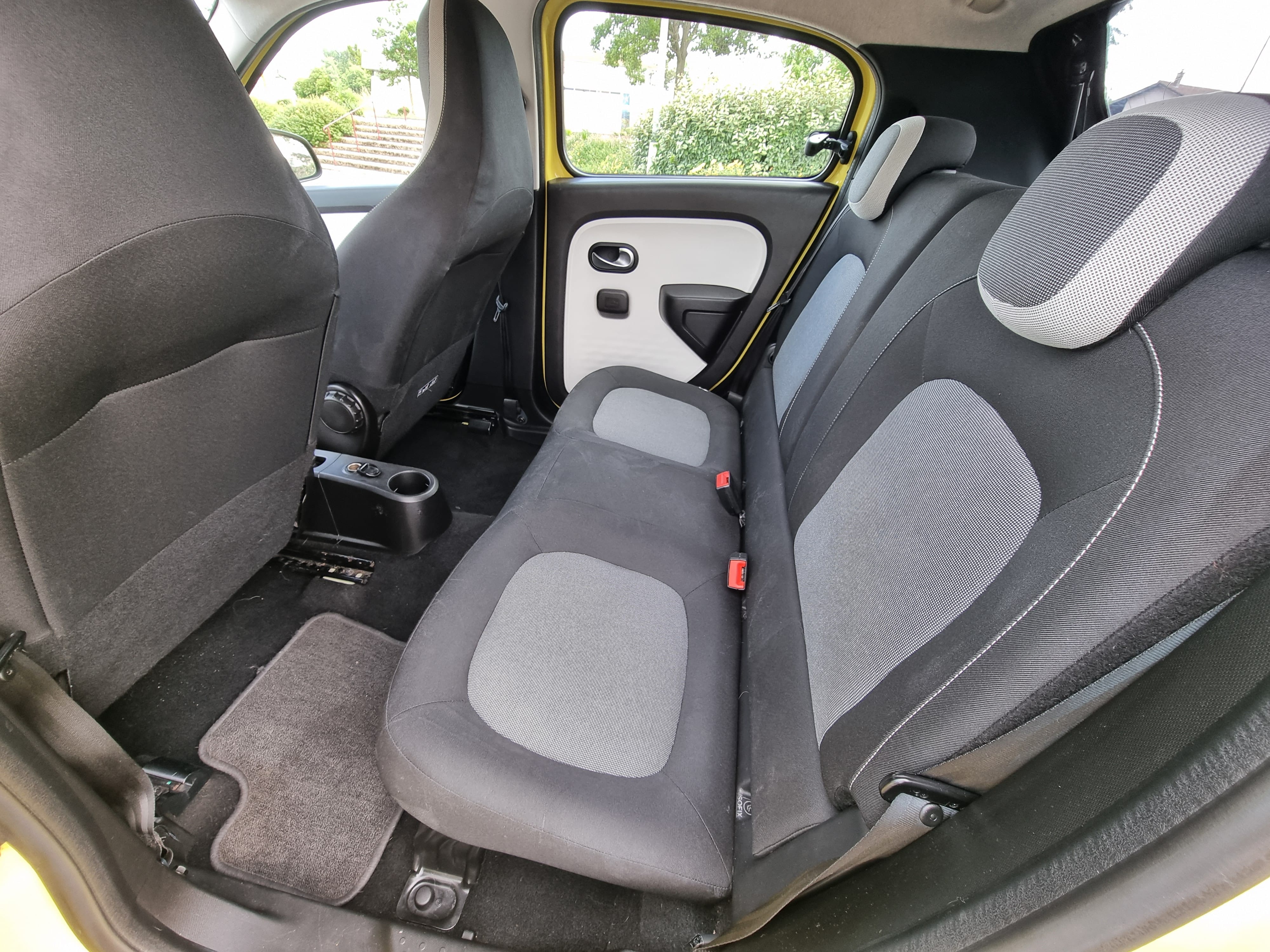 Renault Twingo III 1,0 sce 70ch proche gare Montelimar