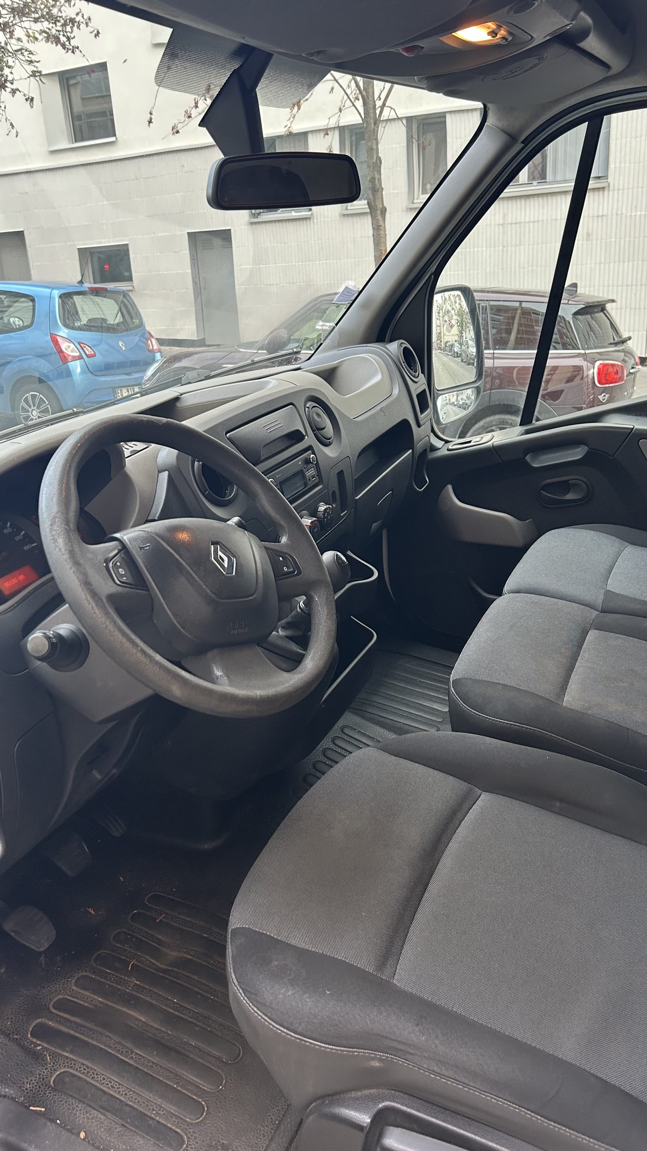 Renault Master 2.3 DCI - L2 H2 - 11 m2 avec Entrée audio / iPod