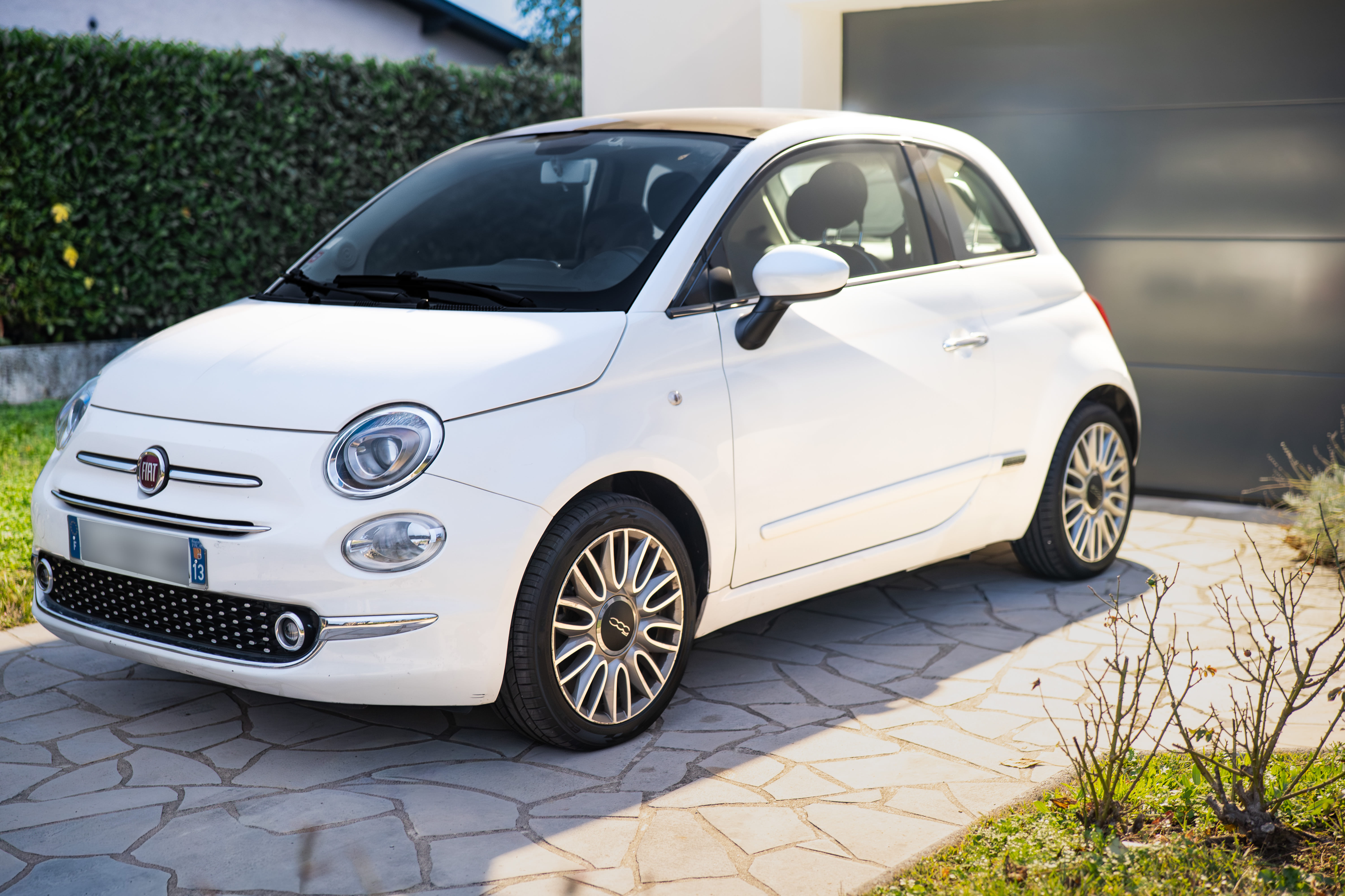 Fiat 500 Lounge, 2016, Essence 98