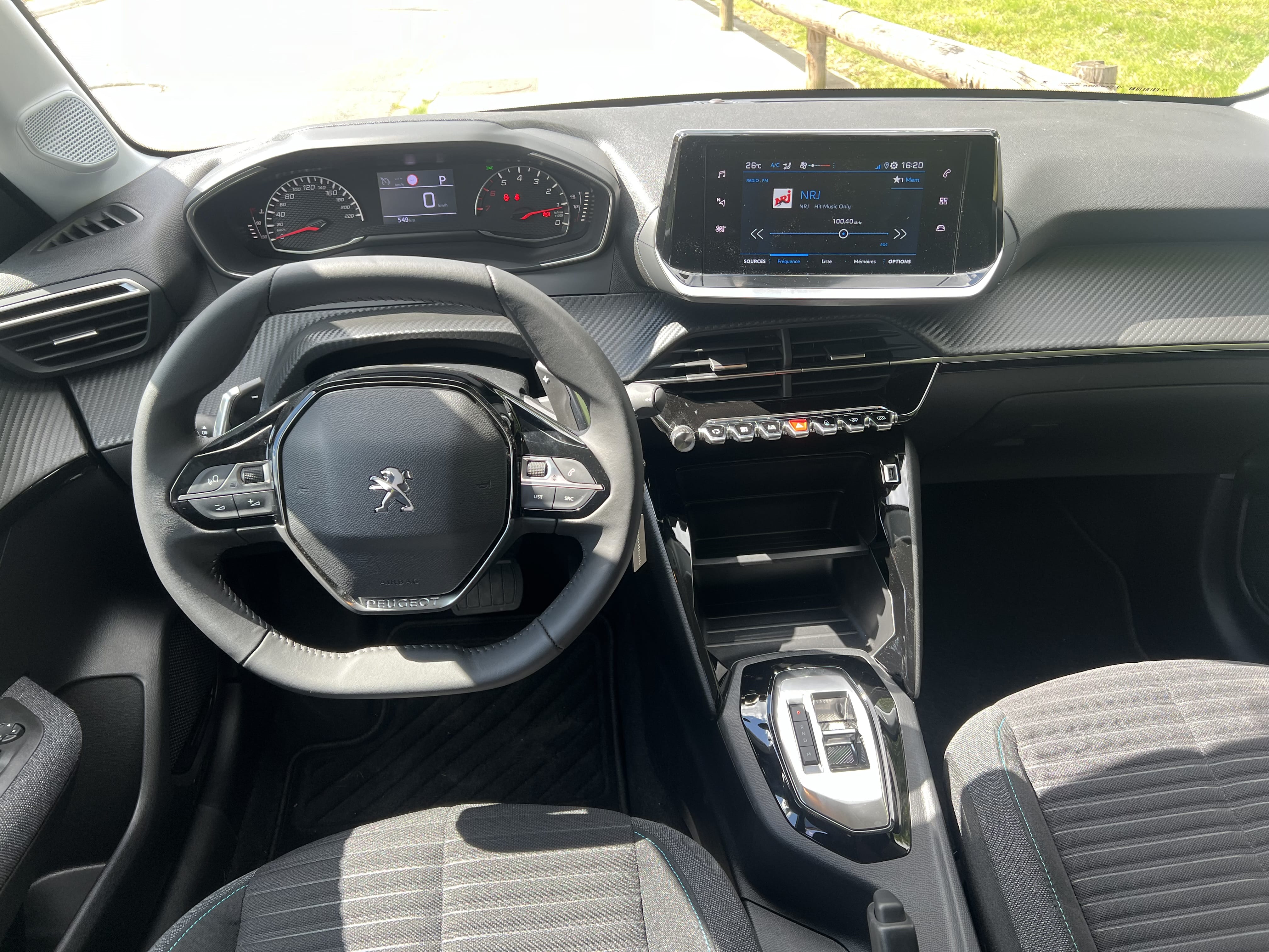 Peugeot 208 avec Régulateur de vitesse