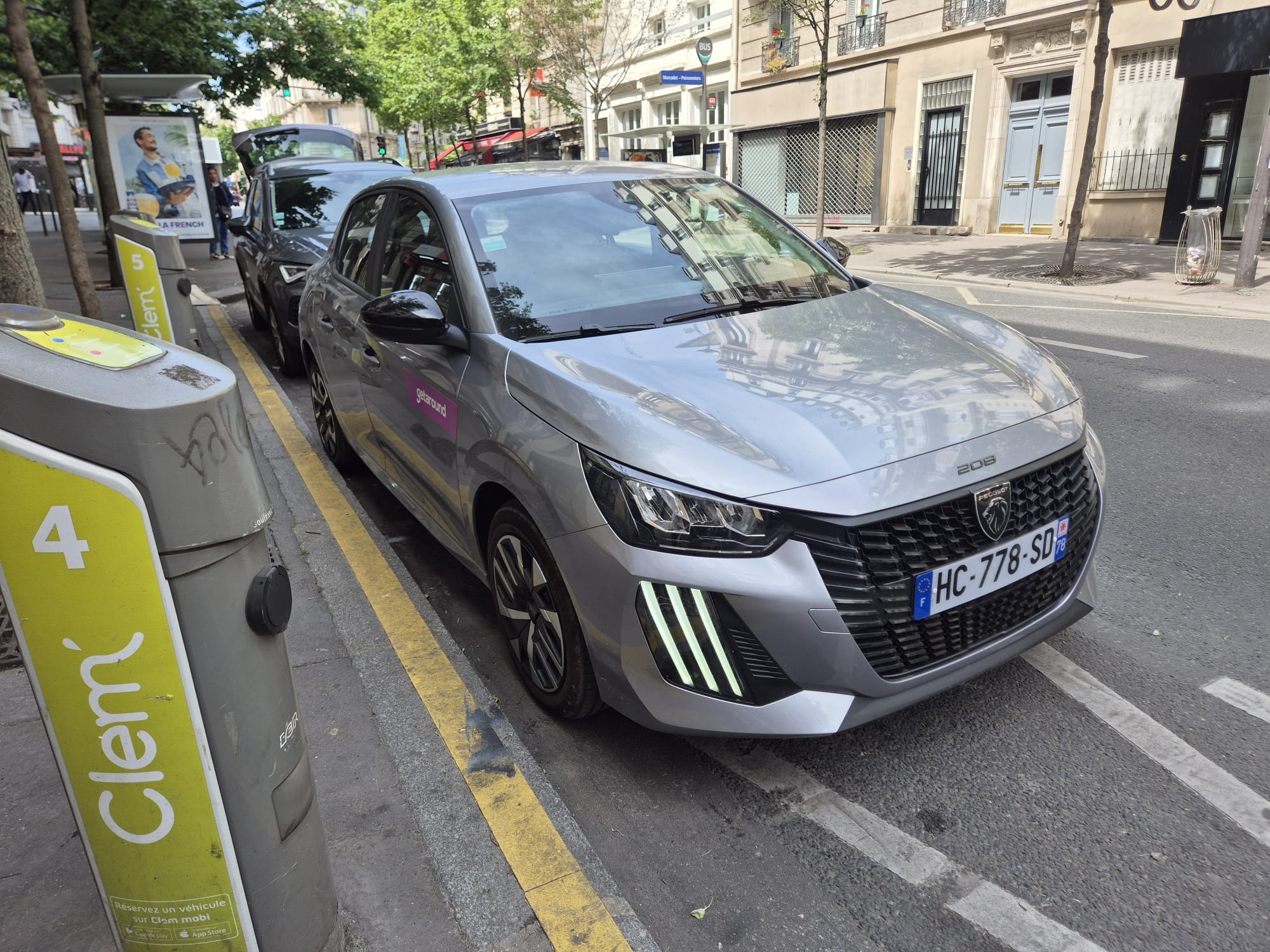 Peugeot 208 avec Climatisation