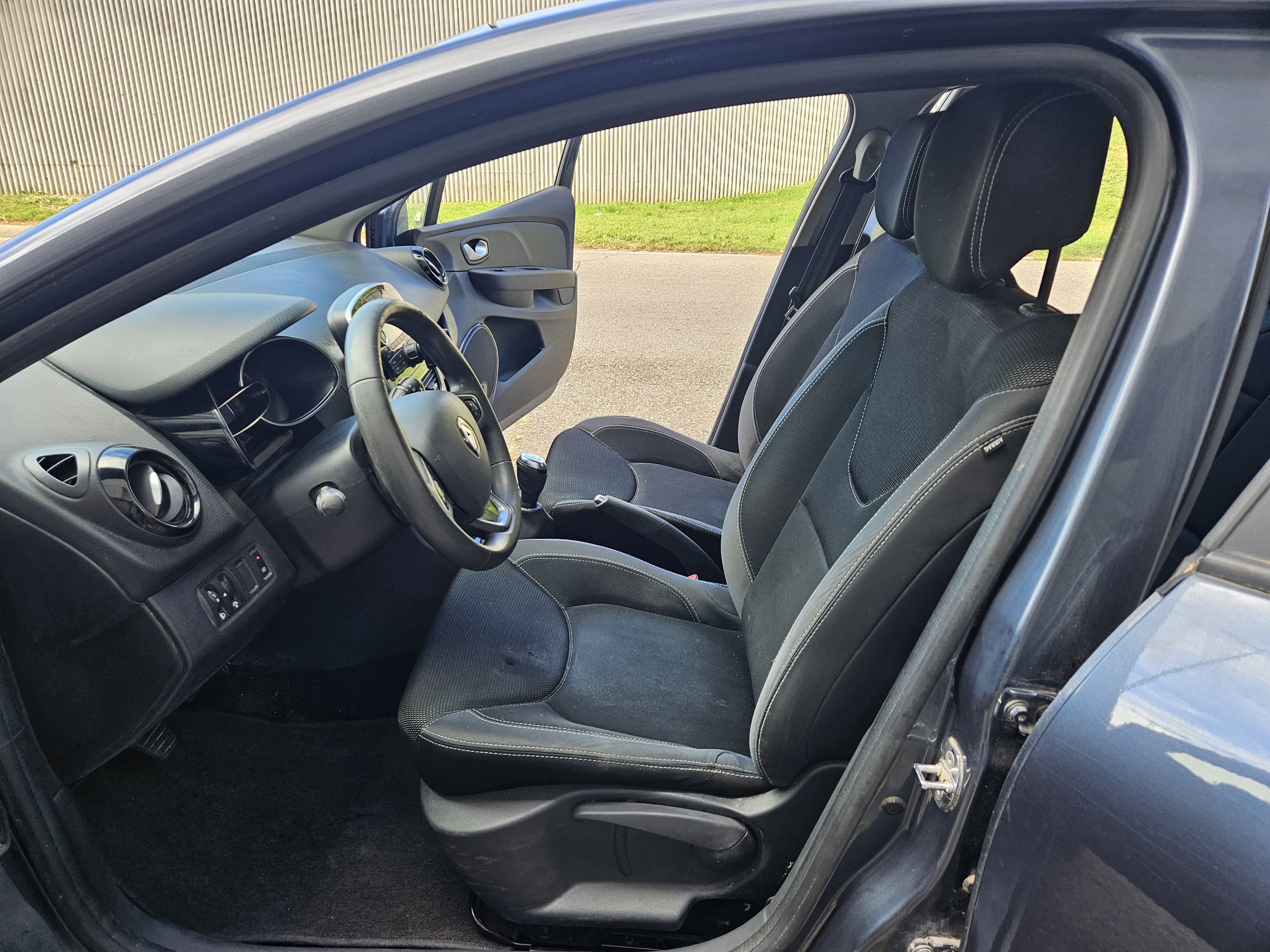 Renault Clio with Bike rack