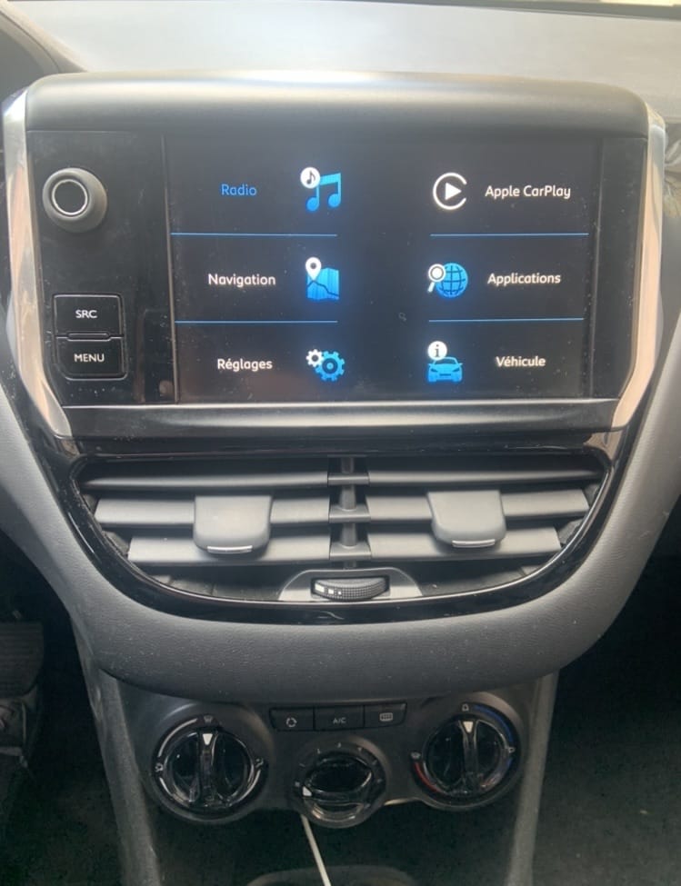 Peugeot 208 avec Régulateur de vitesse