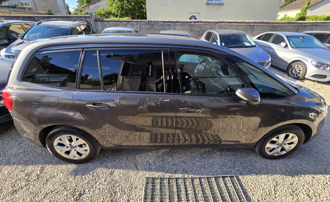 Citroen C4 Grand Picasso avec Climatisation