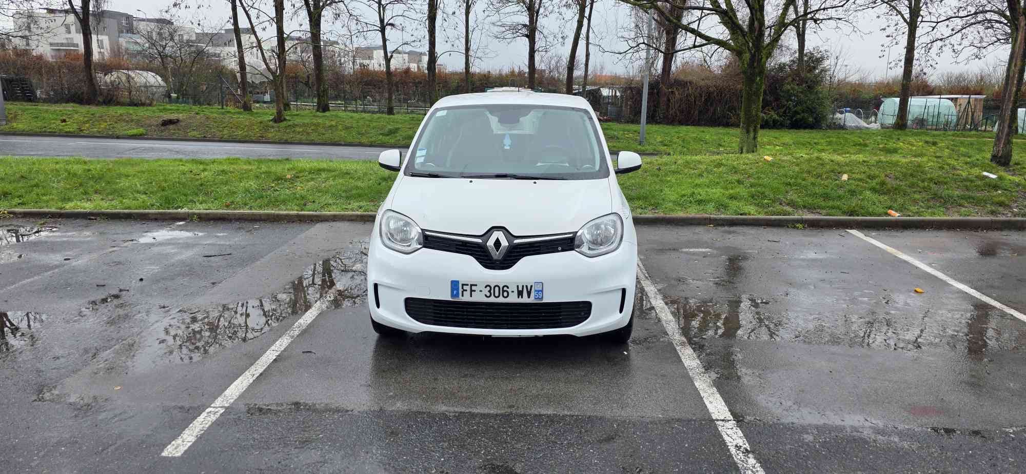 Renault Twingo III 1.0 SCE avec Entrée audio / iPod