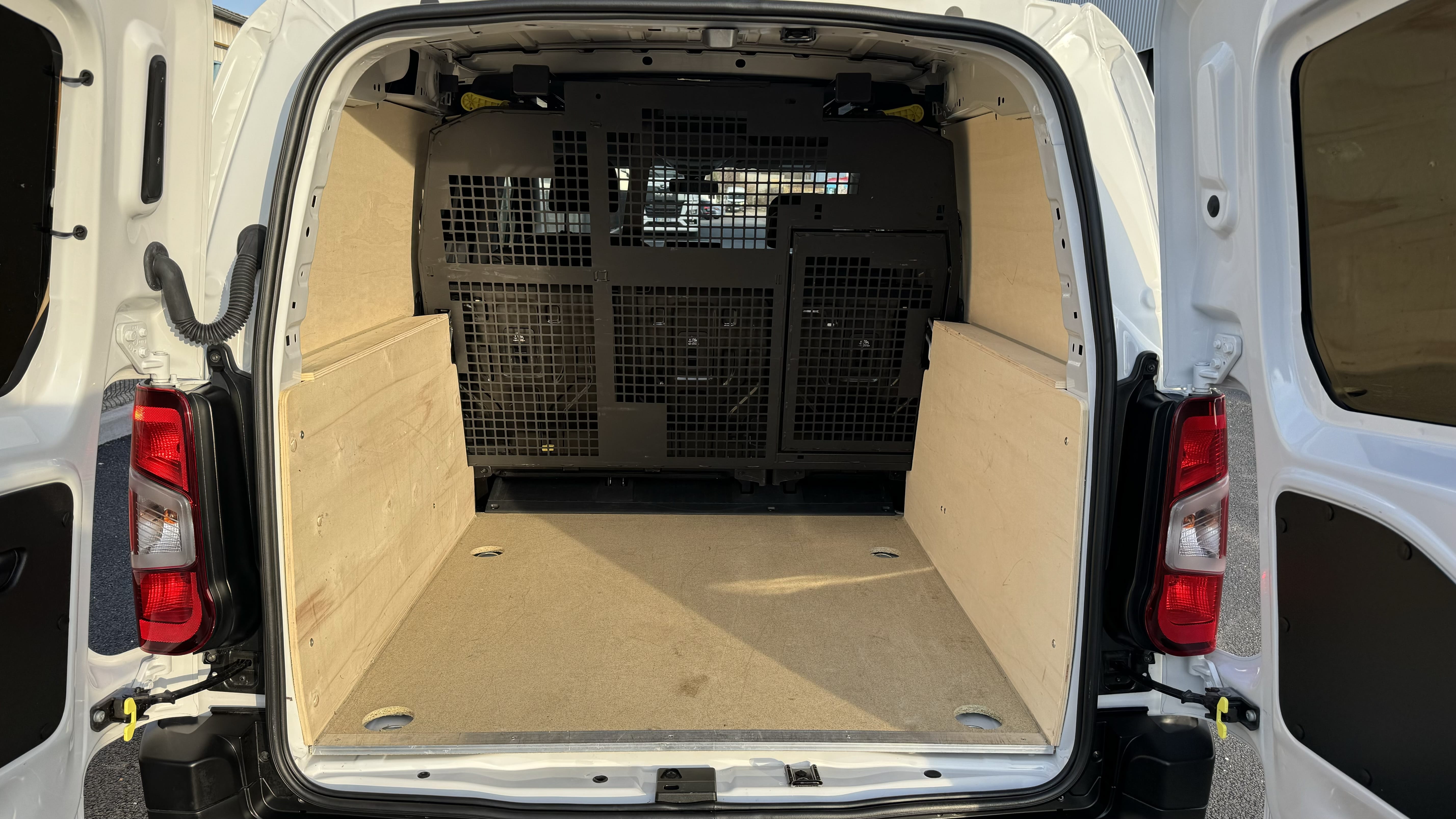 Fiat Doblo Cargo XL CA Boite Auto 130 Diesel avec GPS