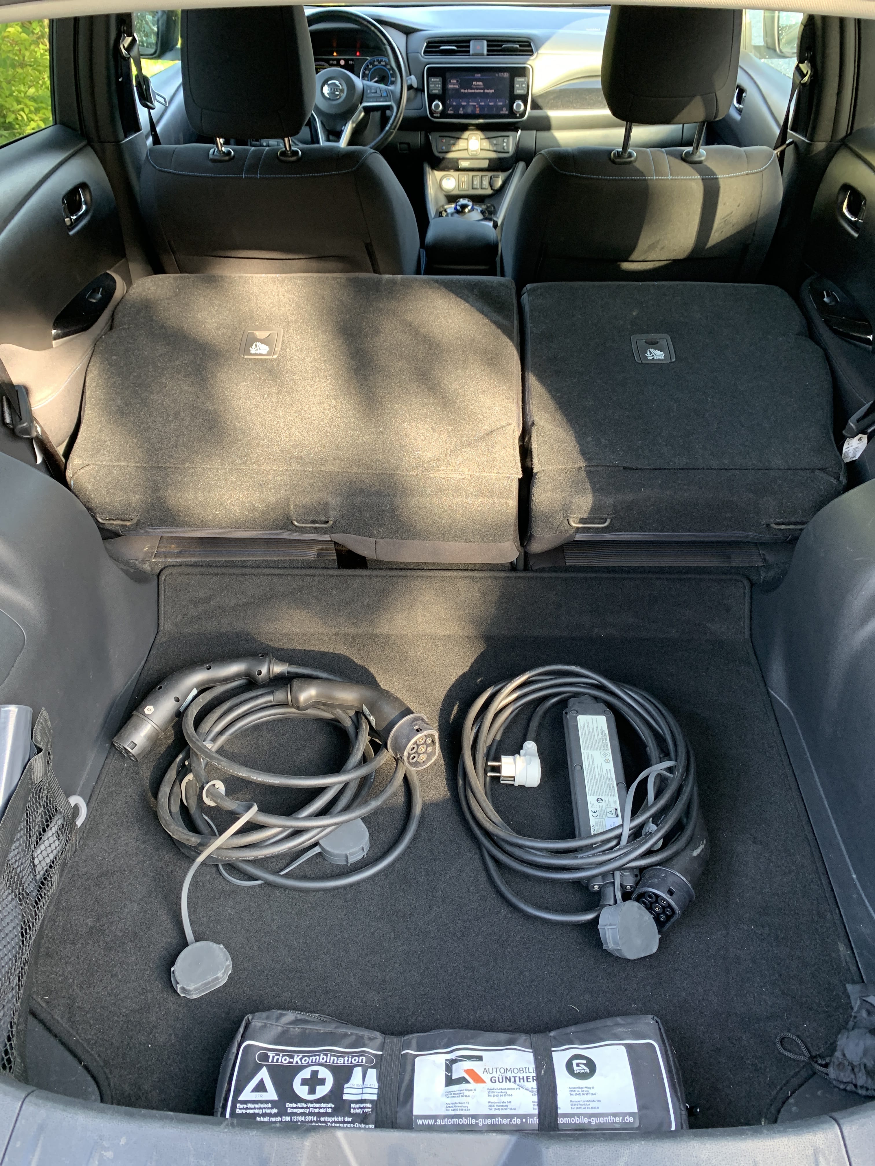 Nissan Leaf with Apple CarPlay