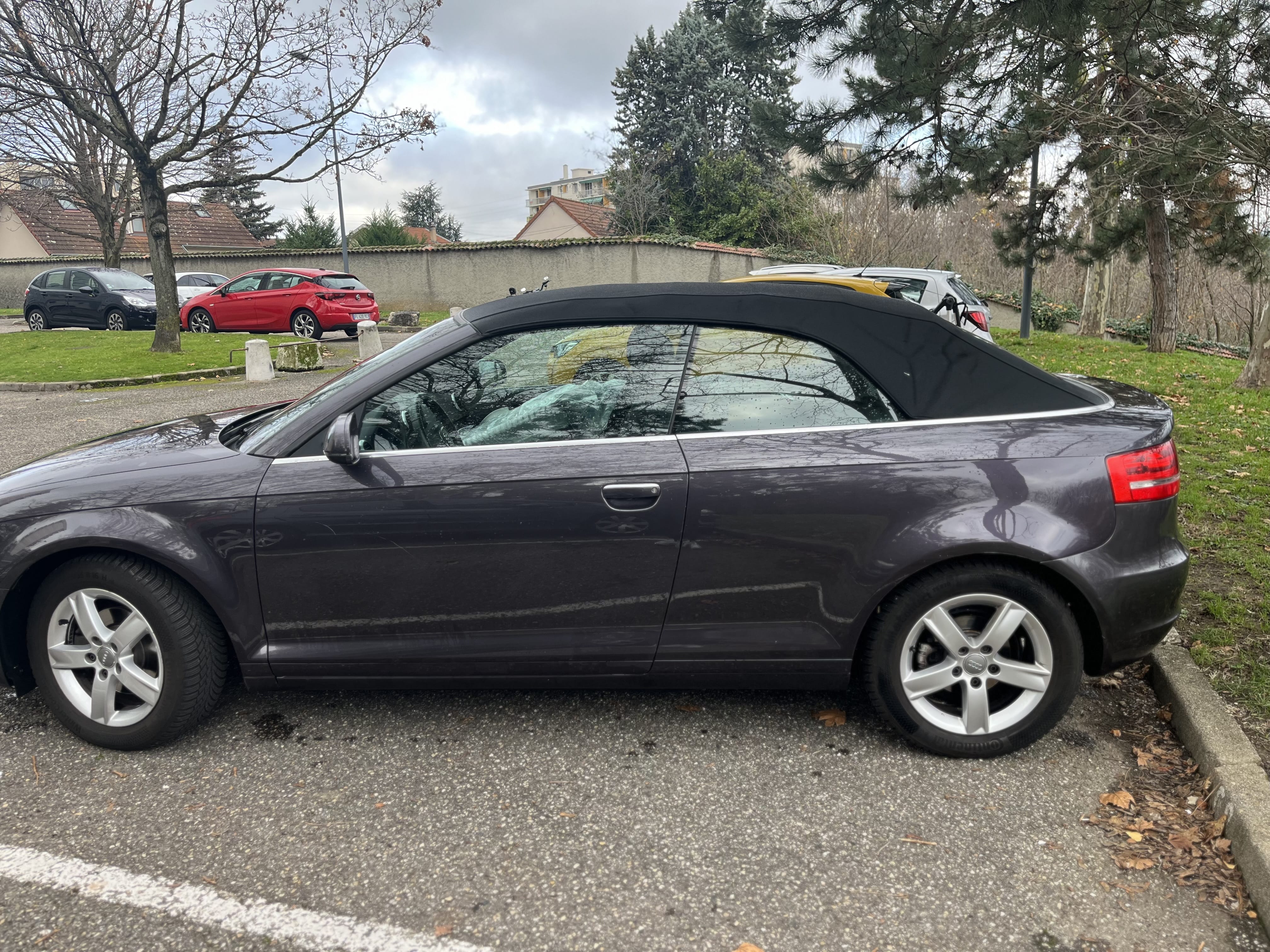 Audi A3 Cabriolet avec Climatisation