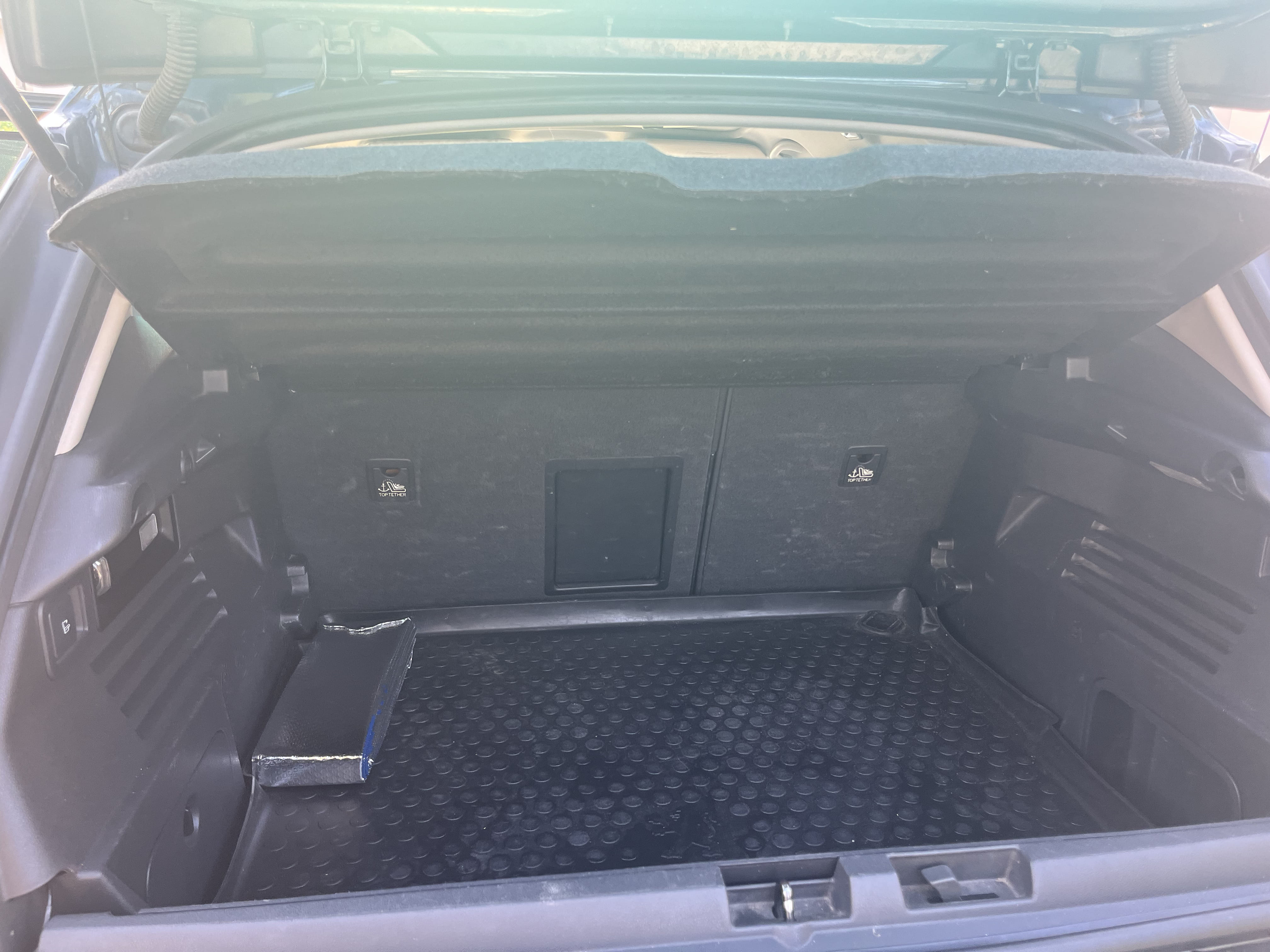 Peugeot 3008 avec Siège bébé