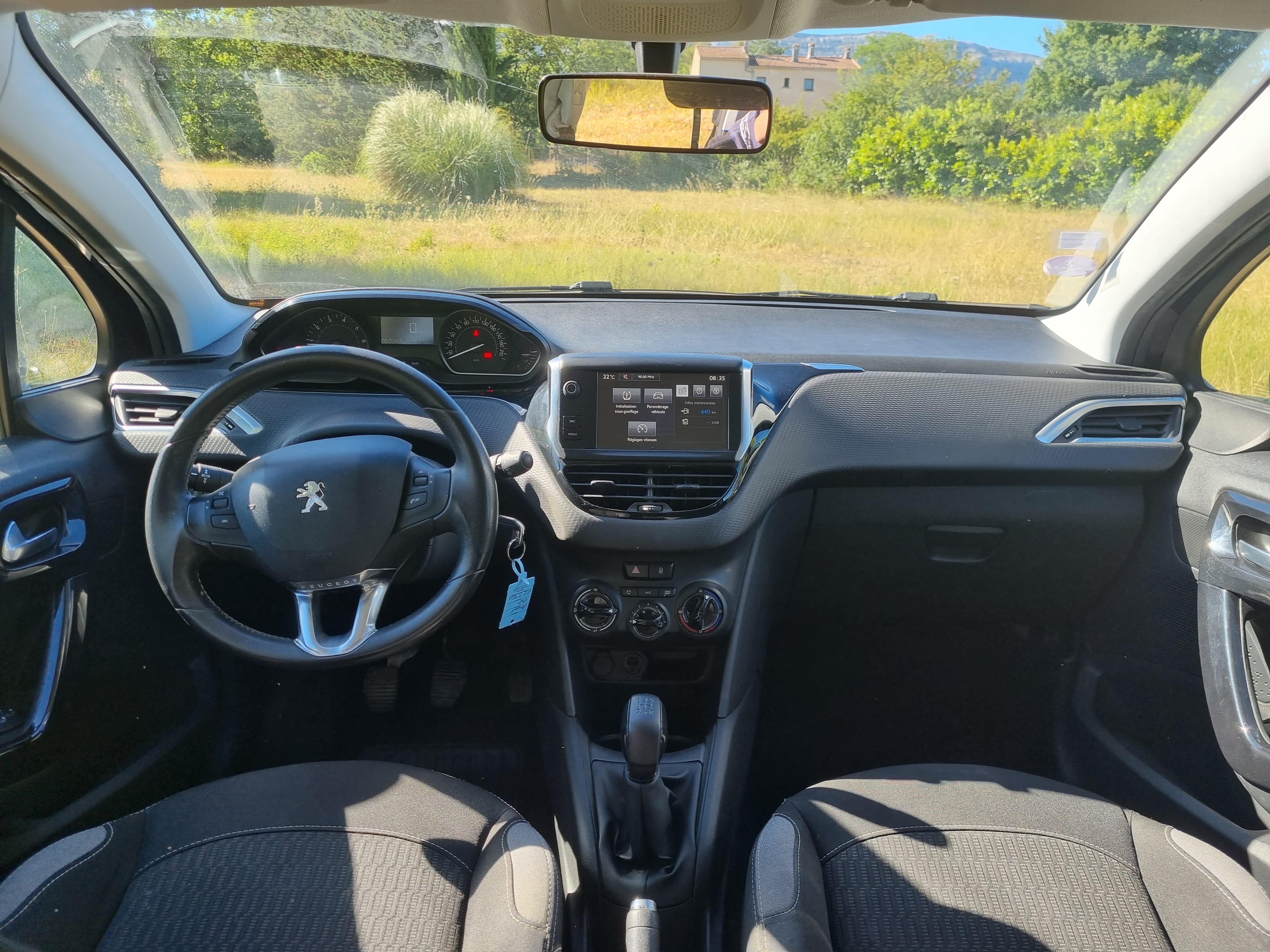 Peugeot 208 con Control de velocidad