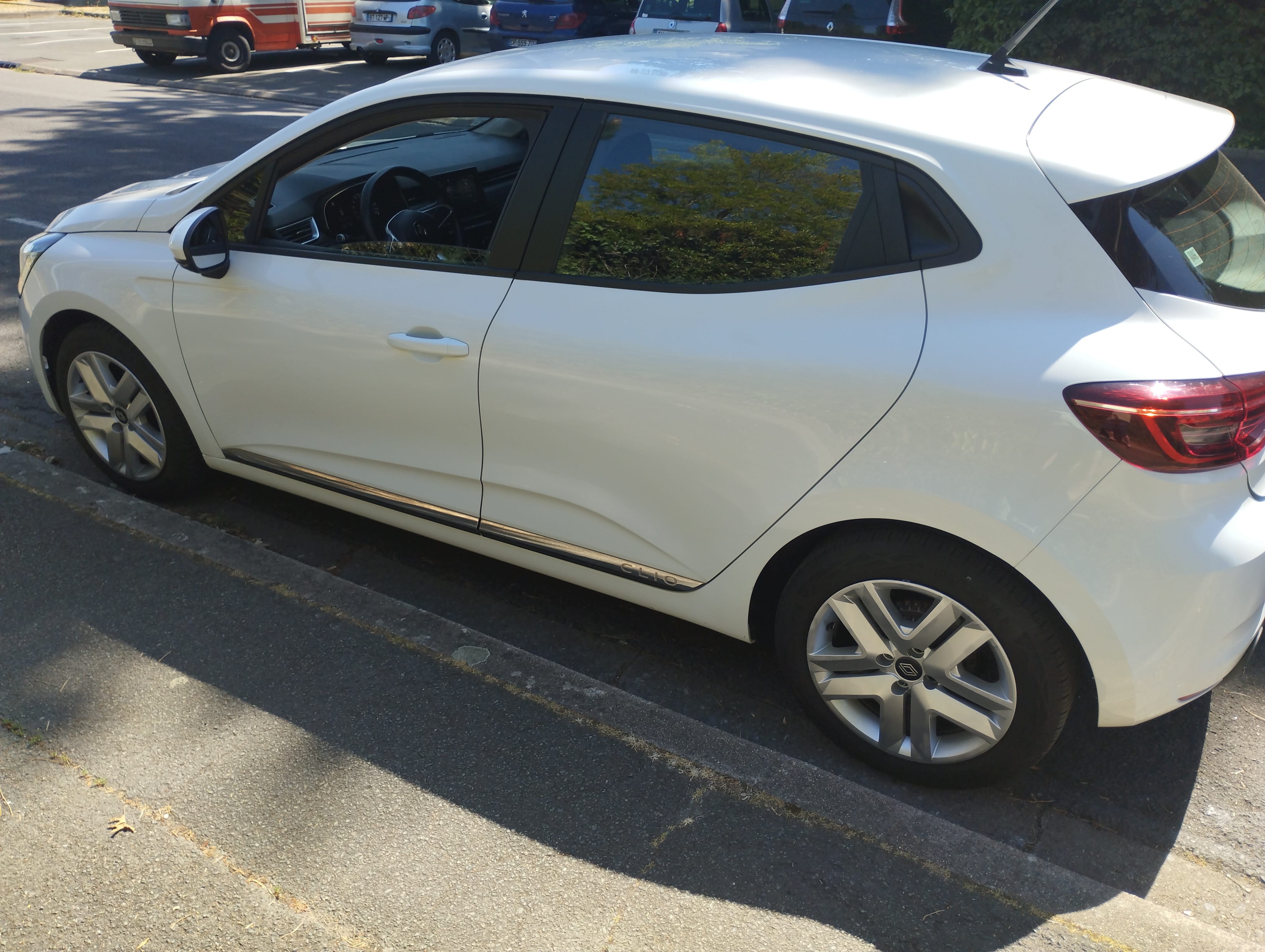 Renault Clio avec Climatisation