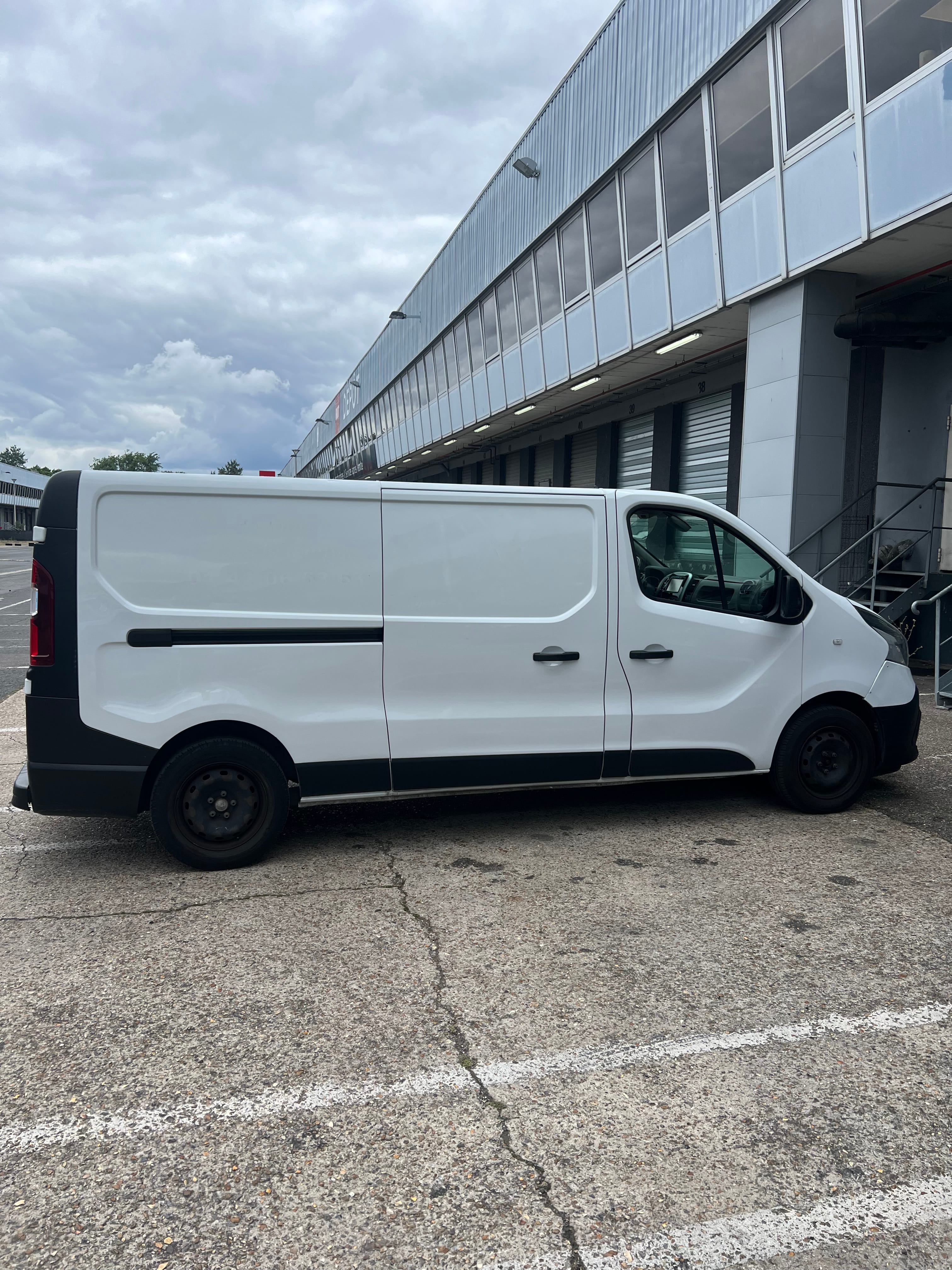 Renault Trafic avec GPS