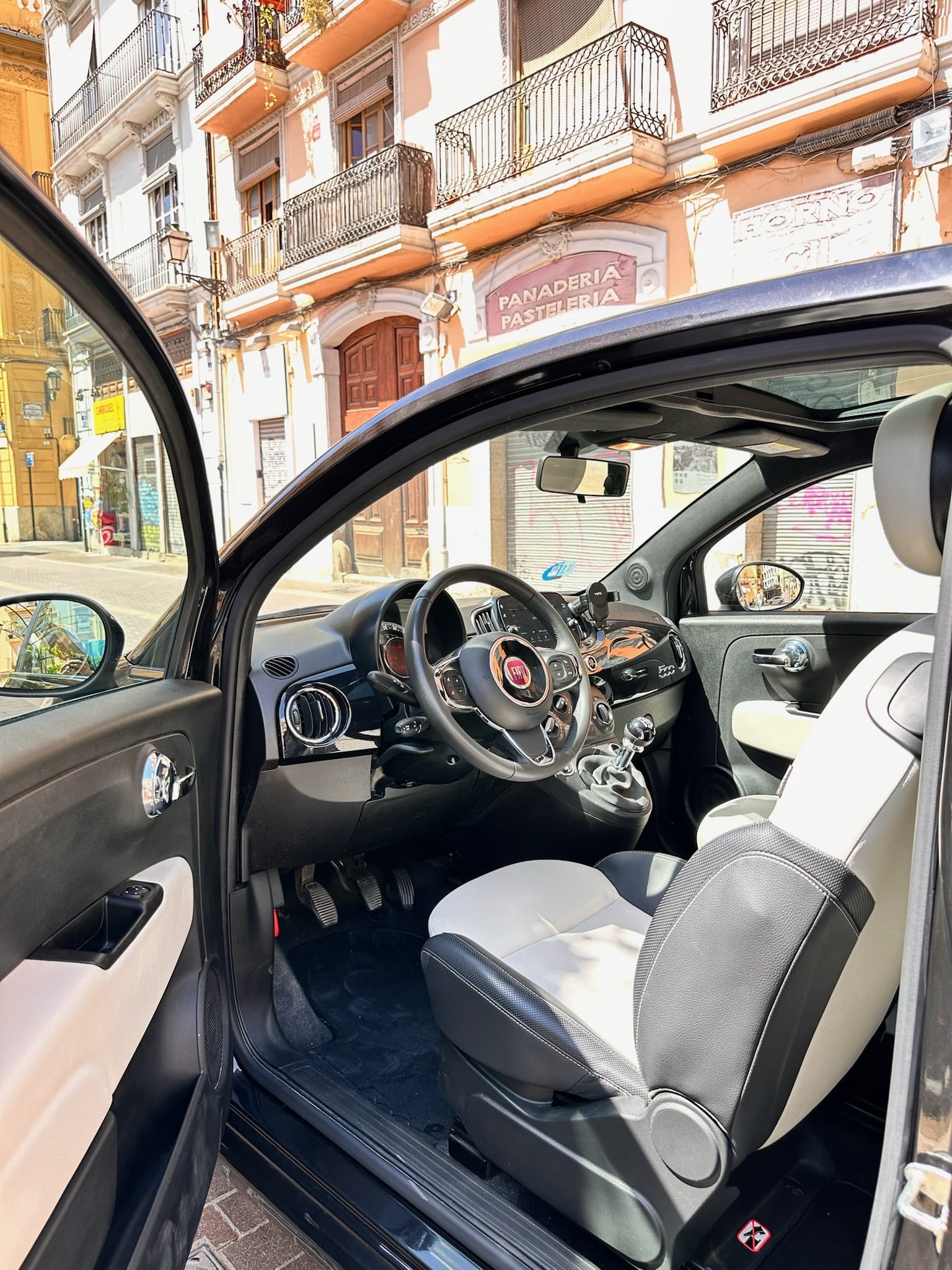 Fiat 500 con Entrada de Audio/iPod