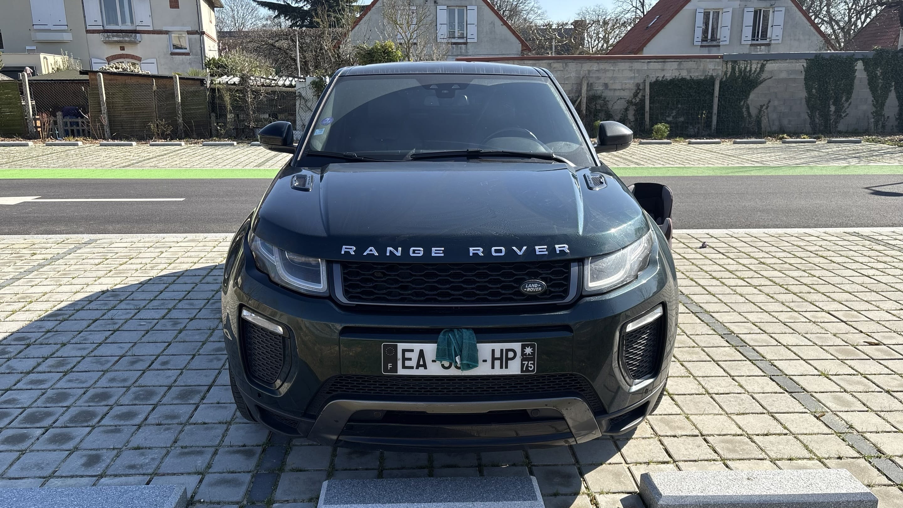 Land-Rover Range Rover Evoque avec Siège bébé