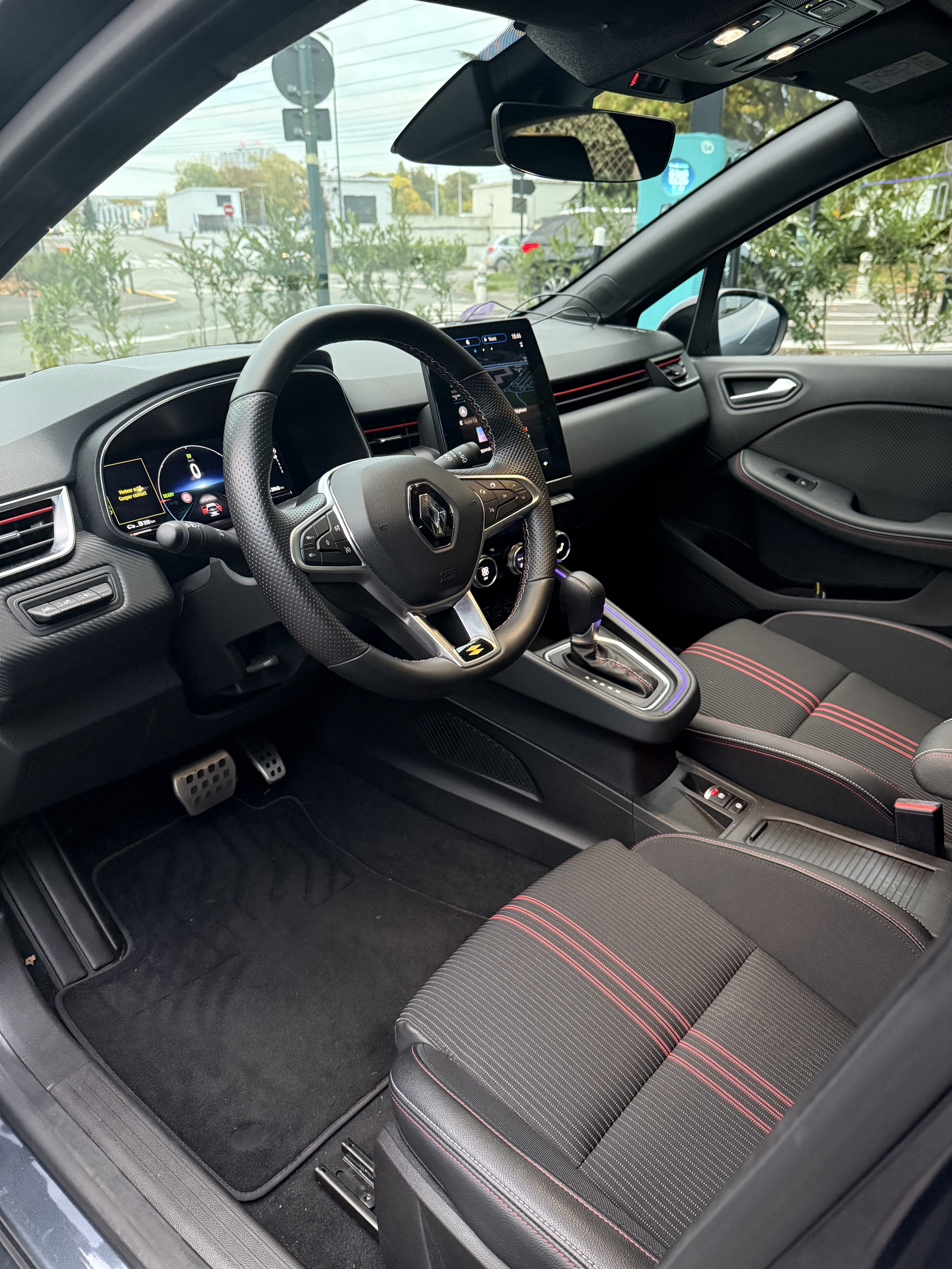 Renault Clio E-tech Hybrid avec Régulateur de vitesse