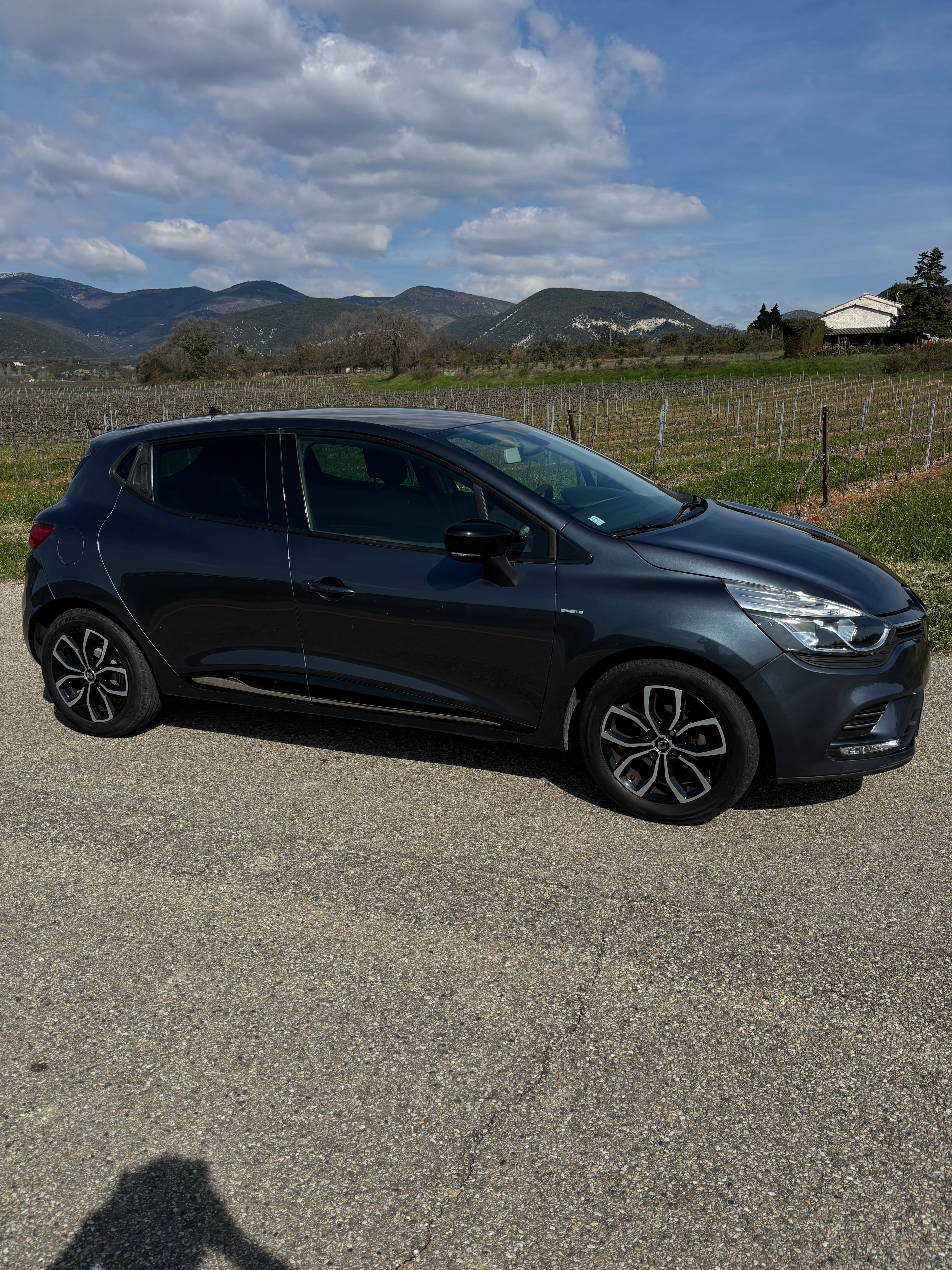 Renault Clio avec Climatisation