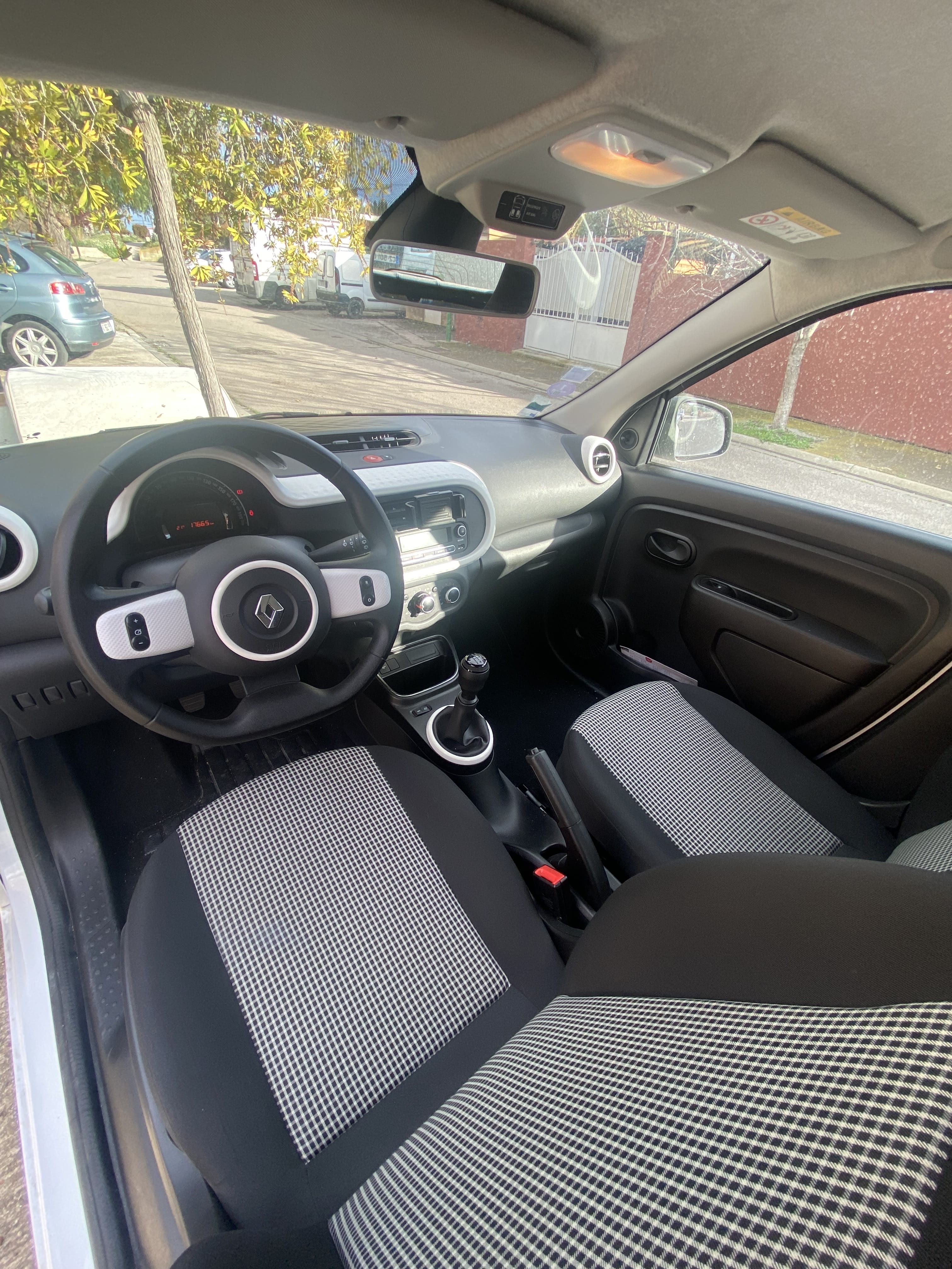 Renault Twingo III avec Audio Bluetooth